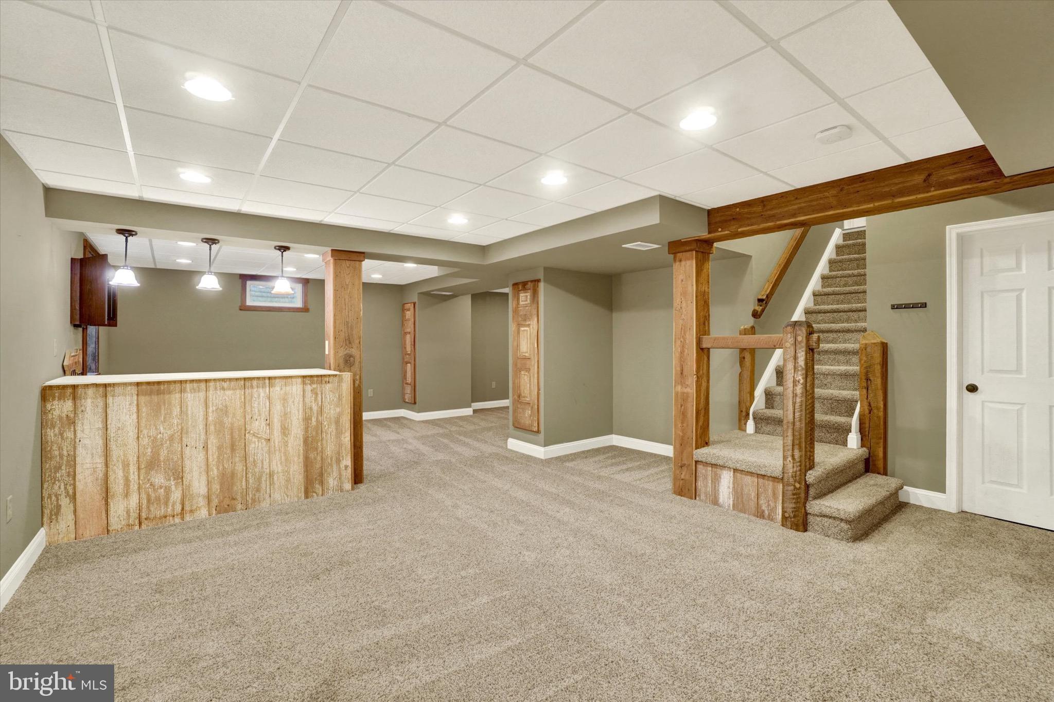 MEADOW HILL - Residential
