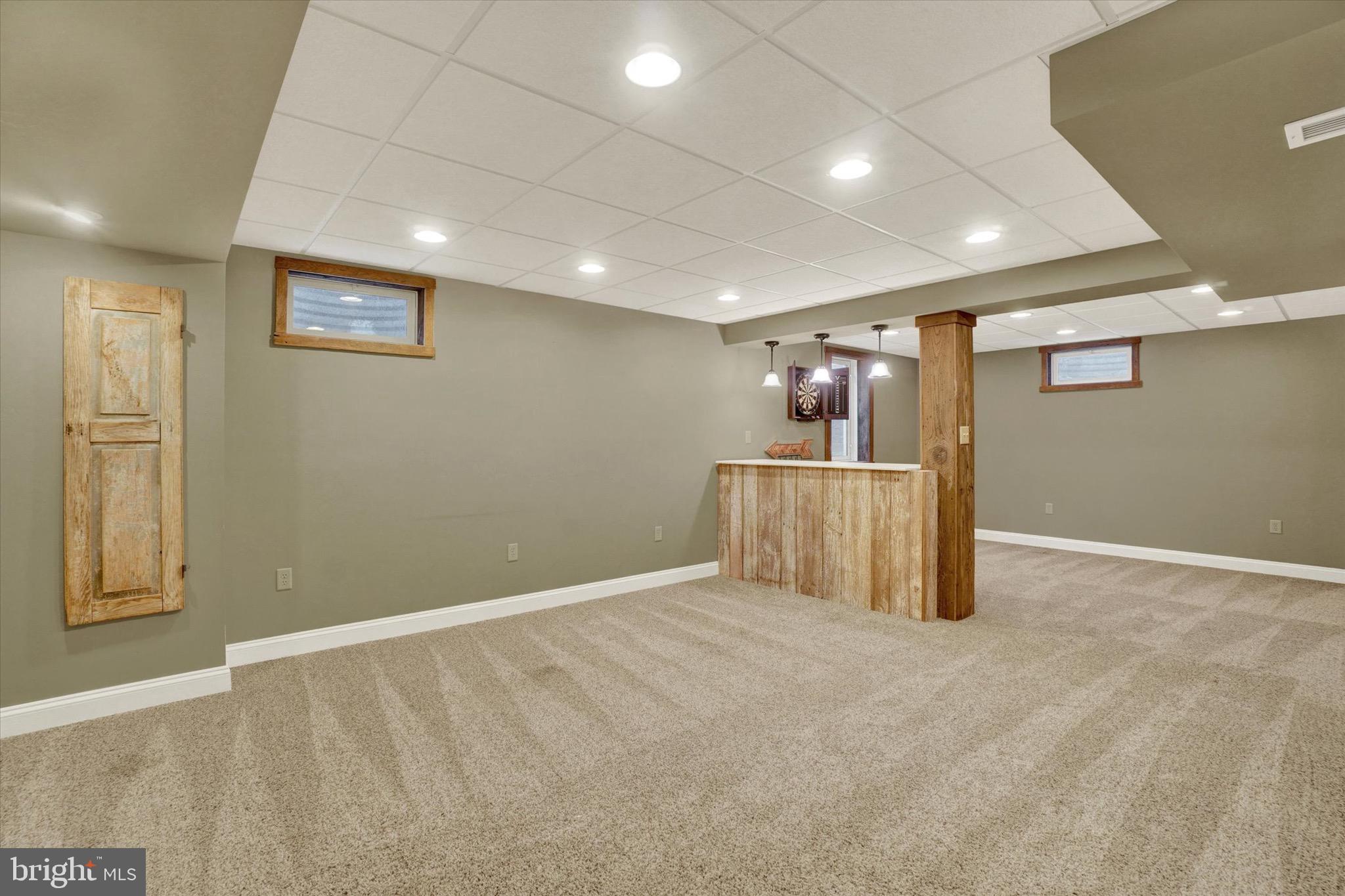 MEADOW HILL - Residential