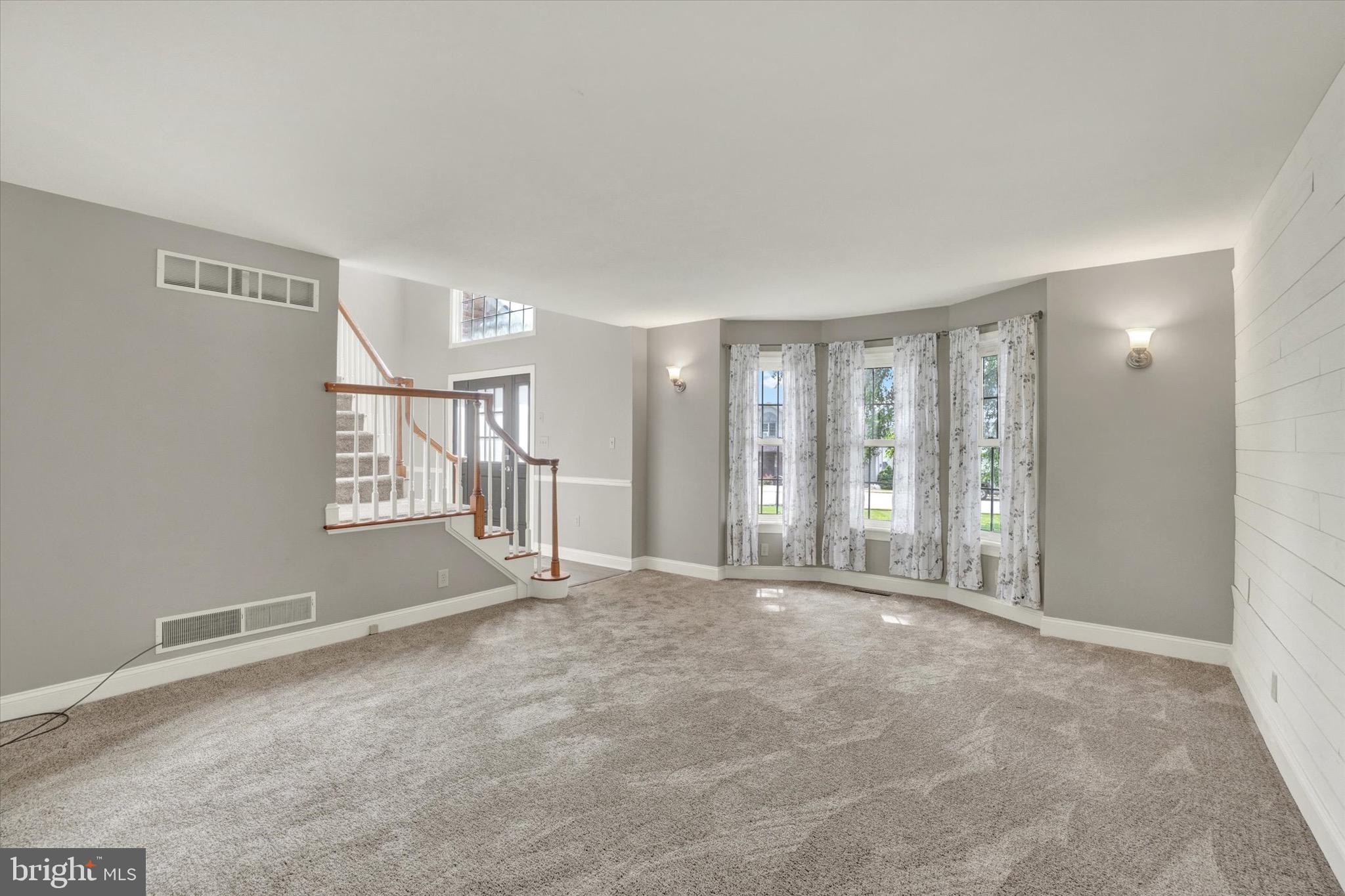MEADOW HILL - Residential