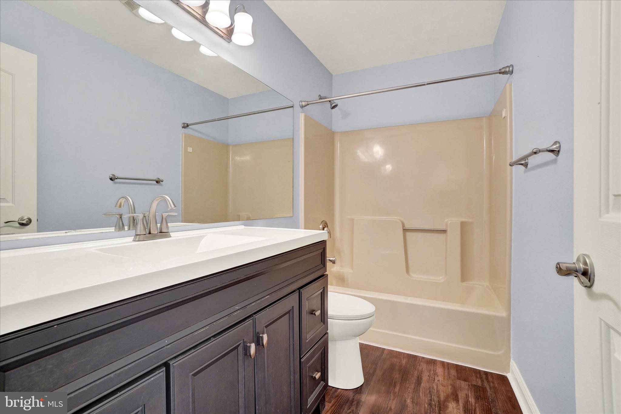 MEADOW HILL - Residential