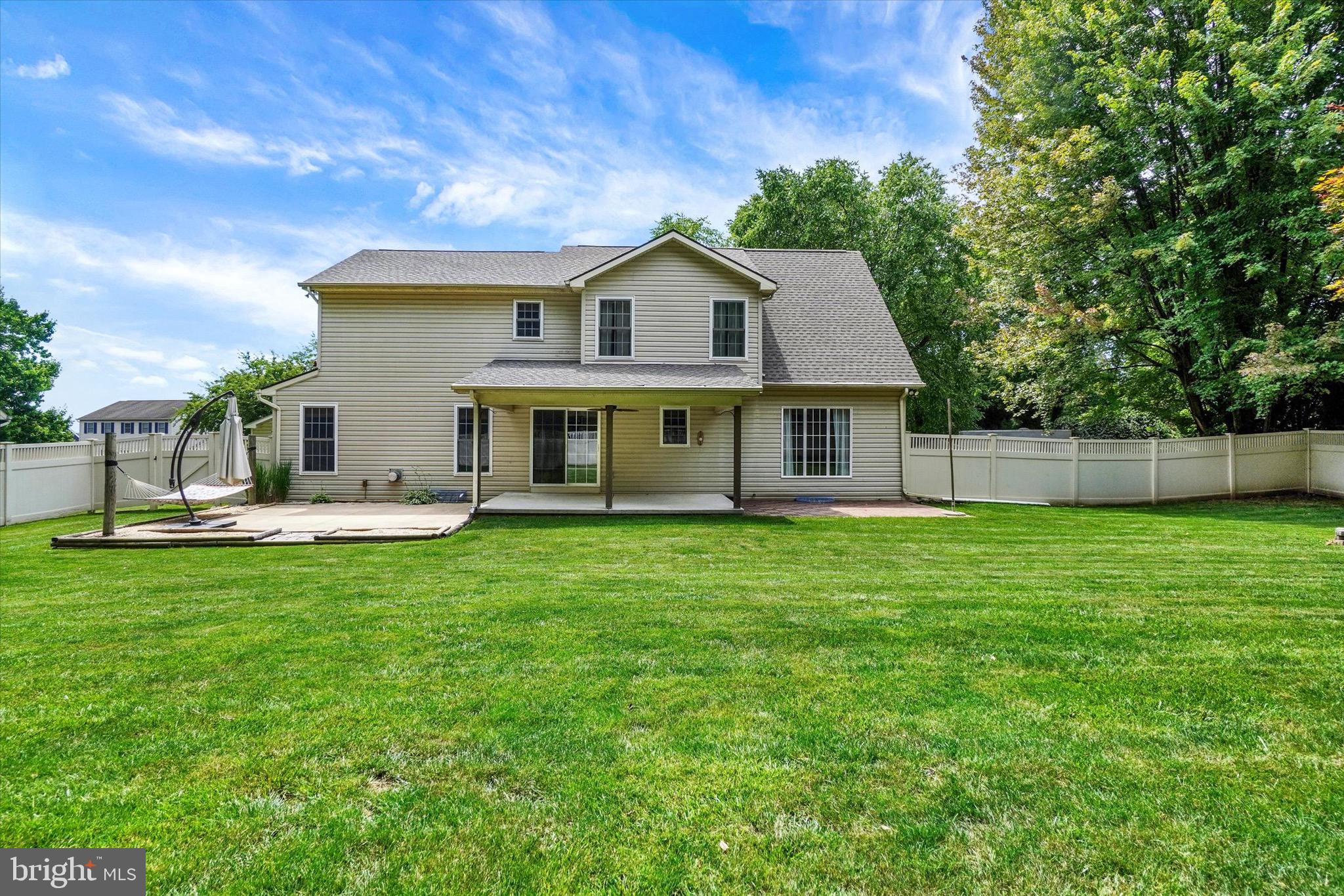 MEADOW HILL - Residential