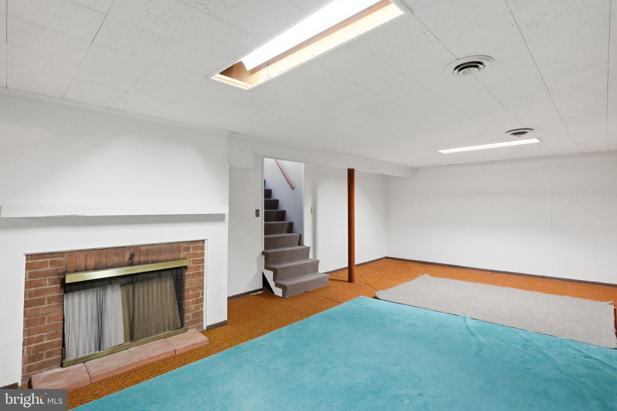 FOUNTAIN HEAD - Residential