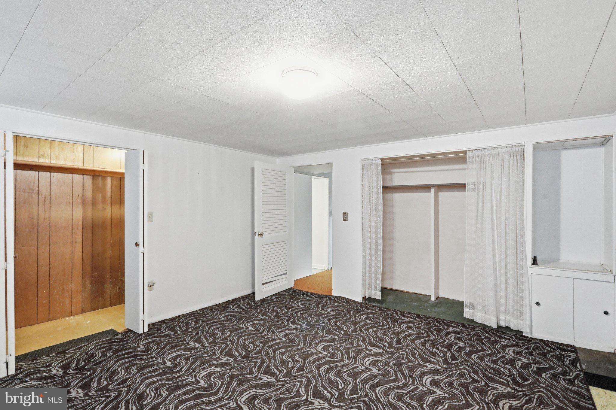 FOUNTAIN HEAD - Residential