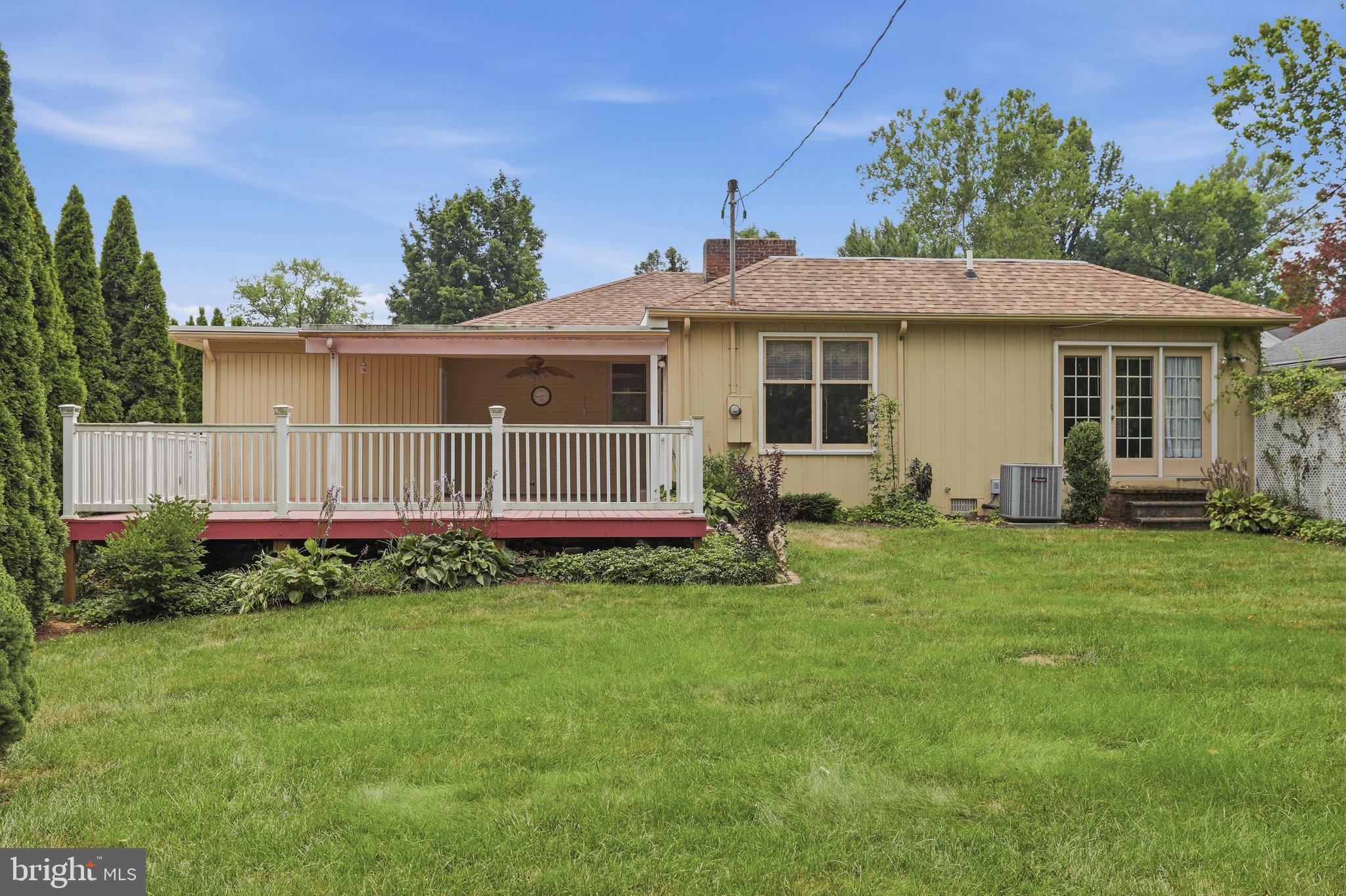 FOUNTAIN HEAD - Residential