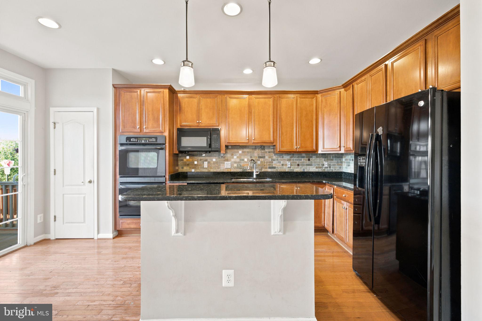 STONE RIDGE - Residential