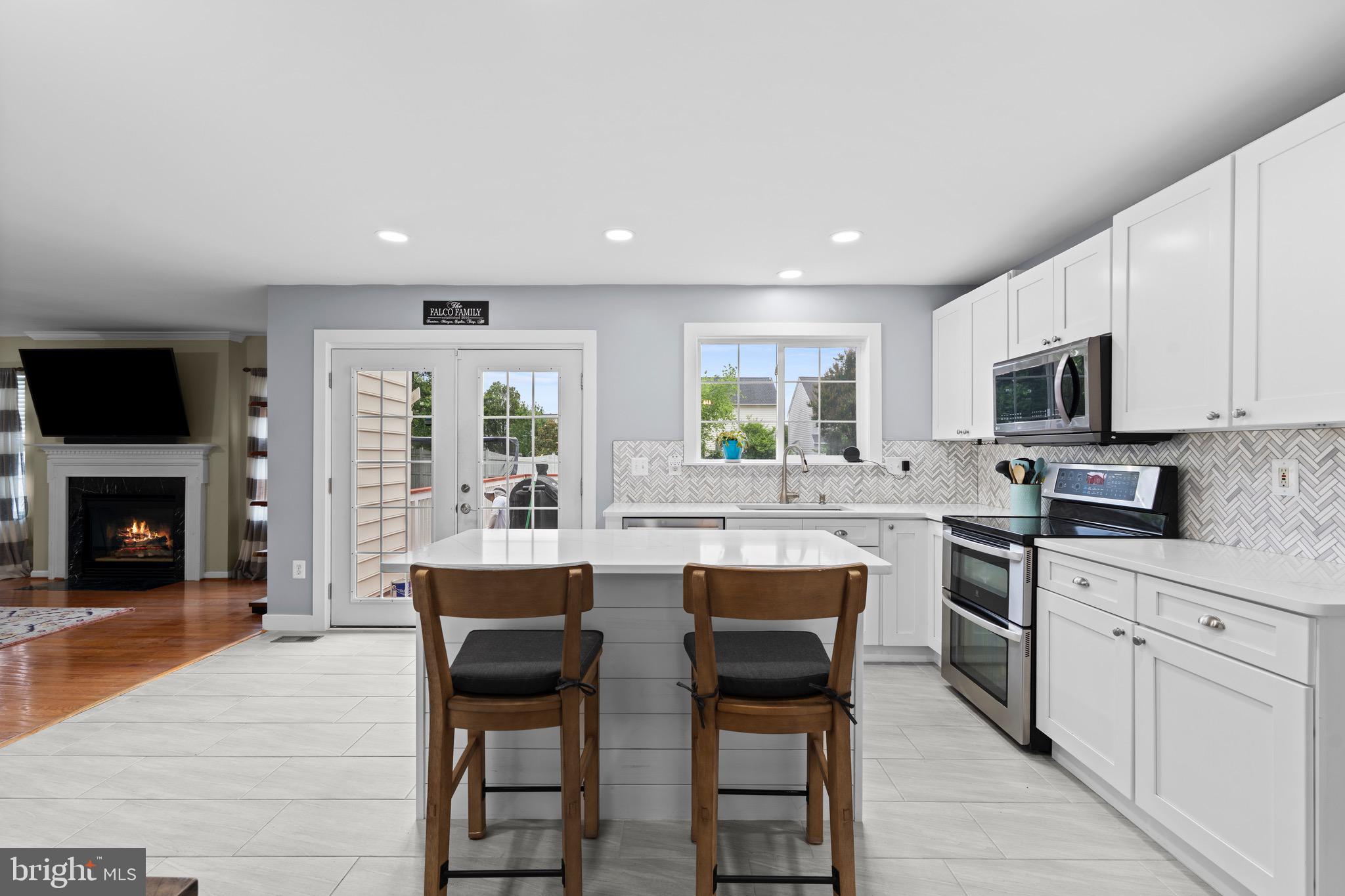 BELMONT FOREST - Residential