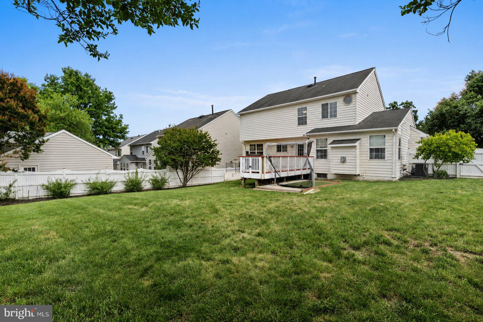 BELMONT FOREST - Residential
