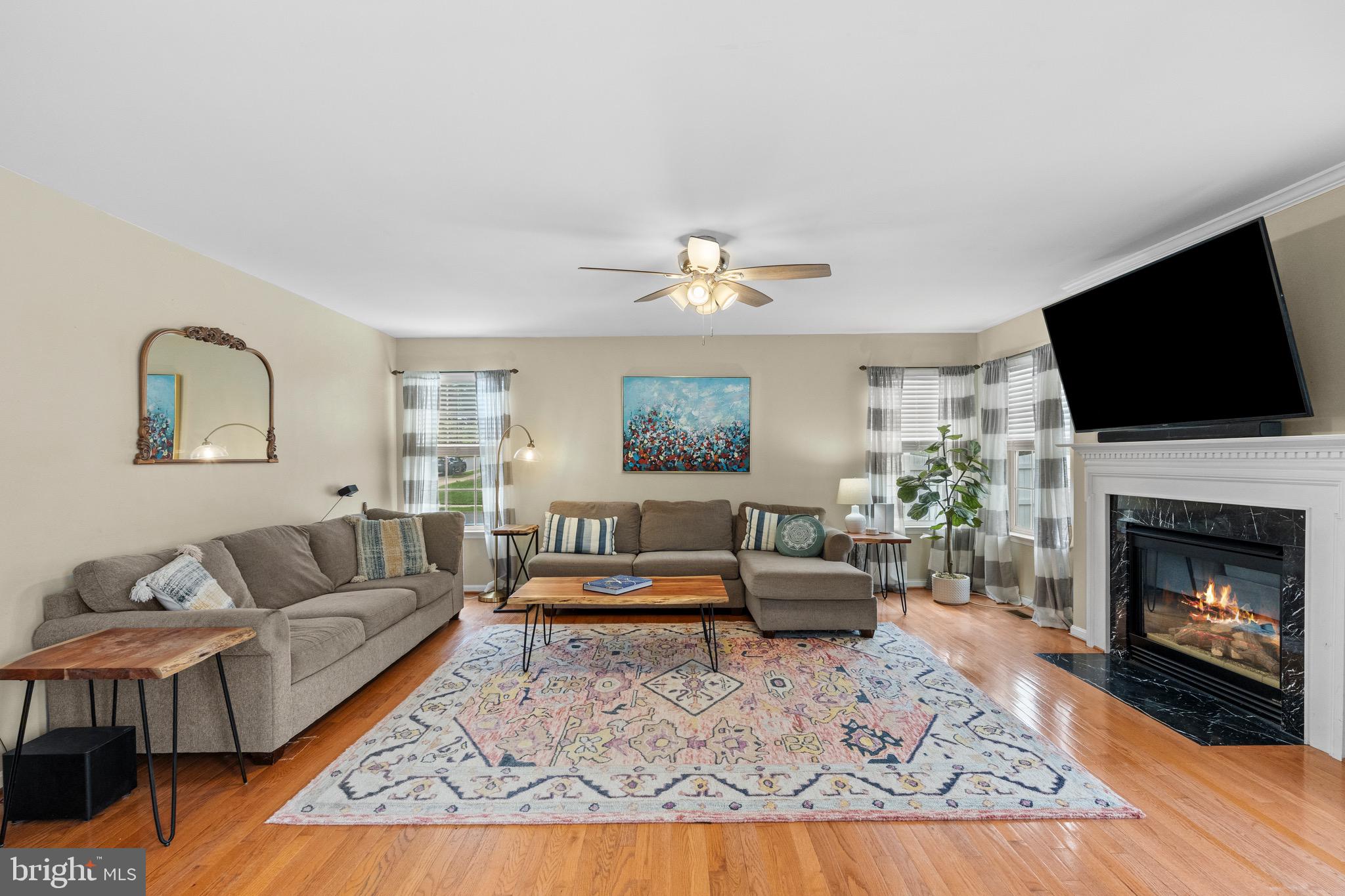 BELMONT FOREST - Residential