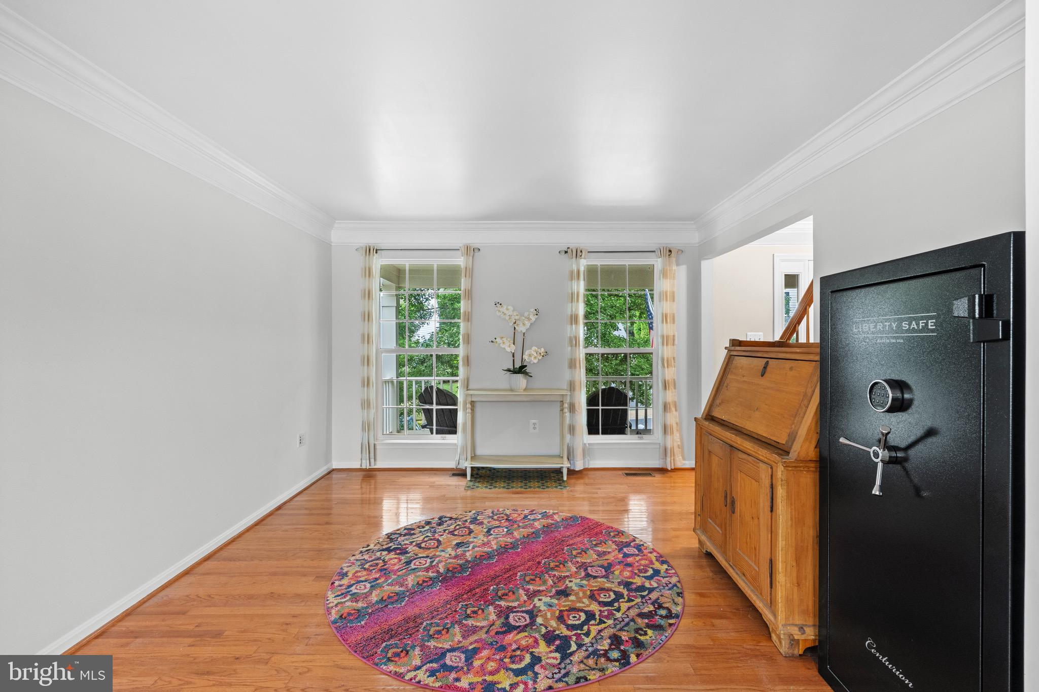 BELMONT FOREST - Residential