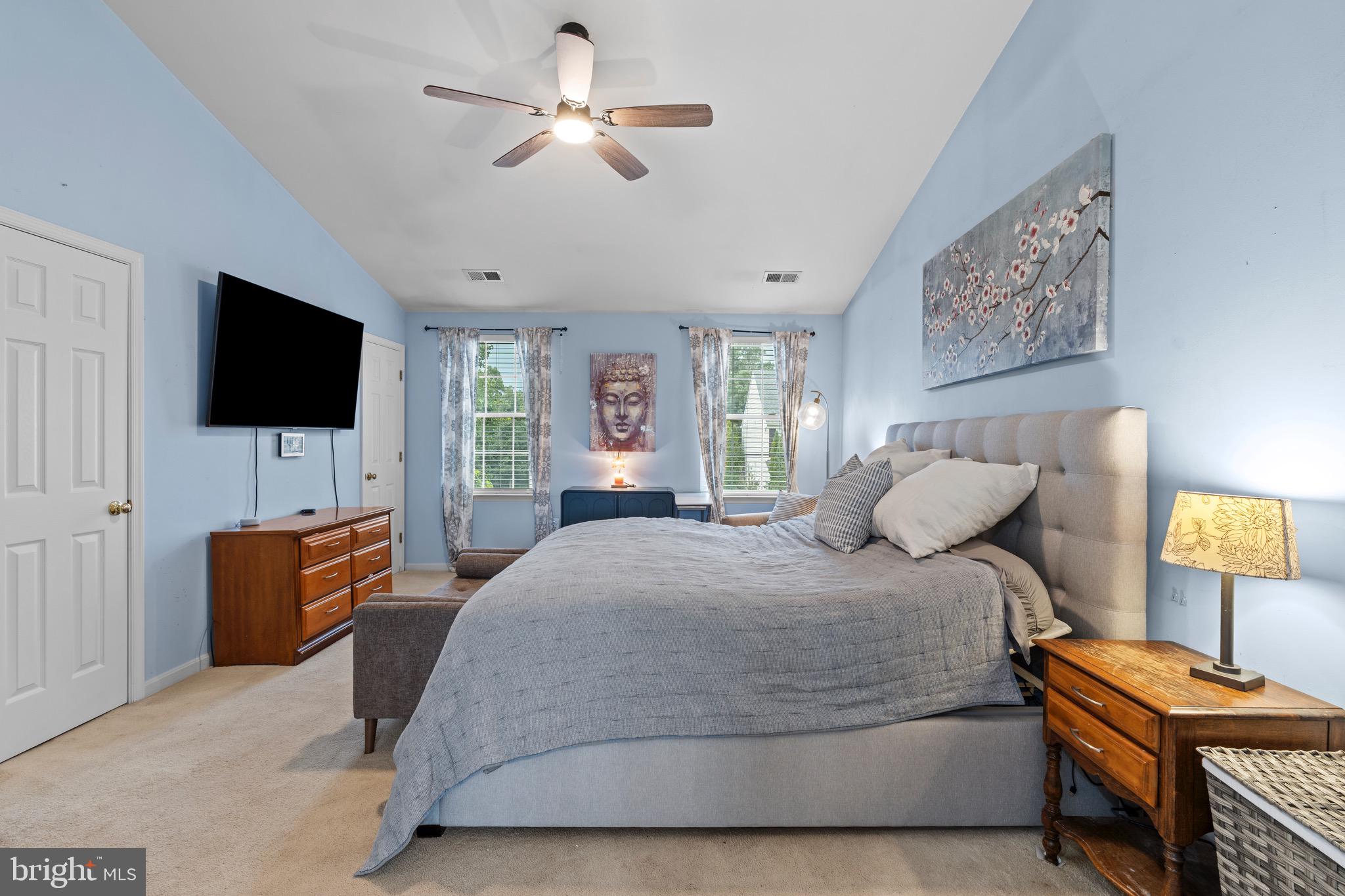 BELMONT FOREST - Residential