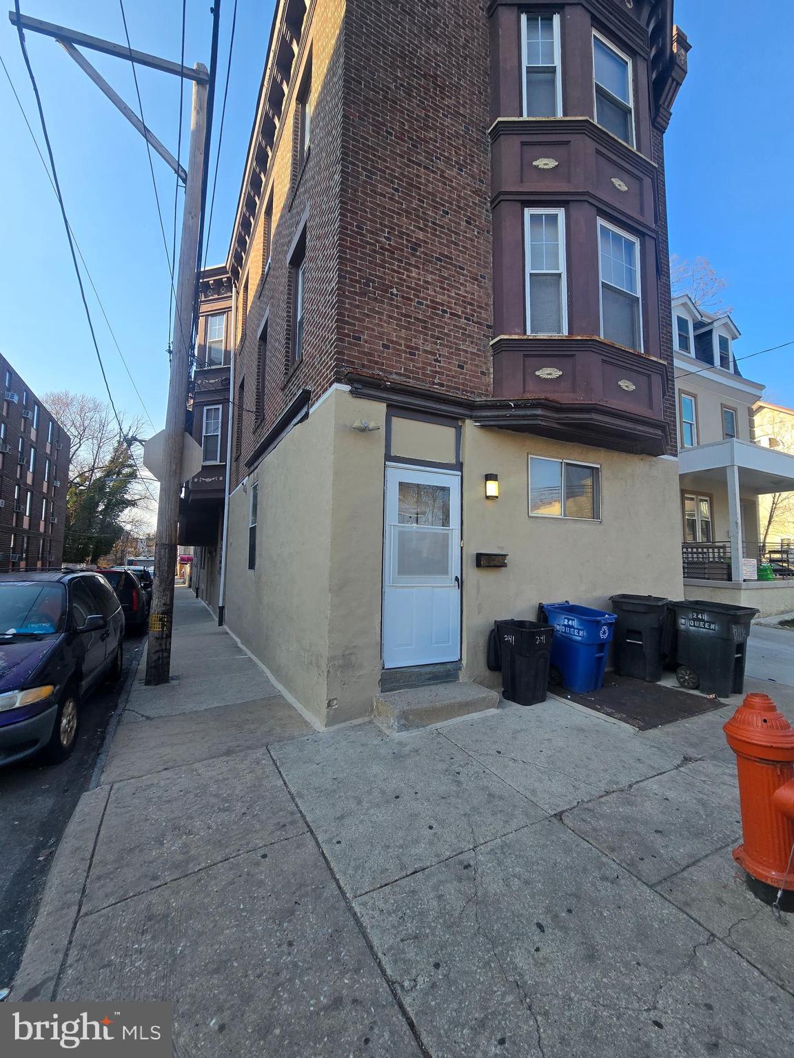 Renovated apartment ready for immediate move-in. This ground level unit features private entrance, large living room and quality construction.  Most of the flooring is ceramic flooring. Should be a very easy apartment to keep clean and pet friendly.