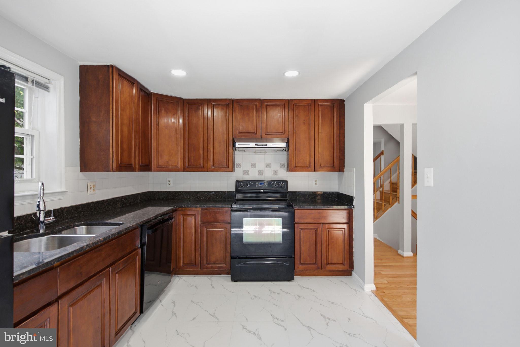 STONEBRIDGE - Residential