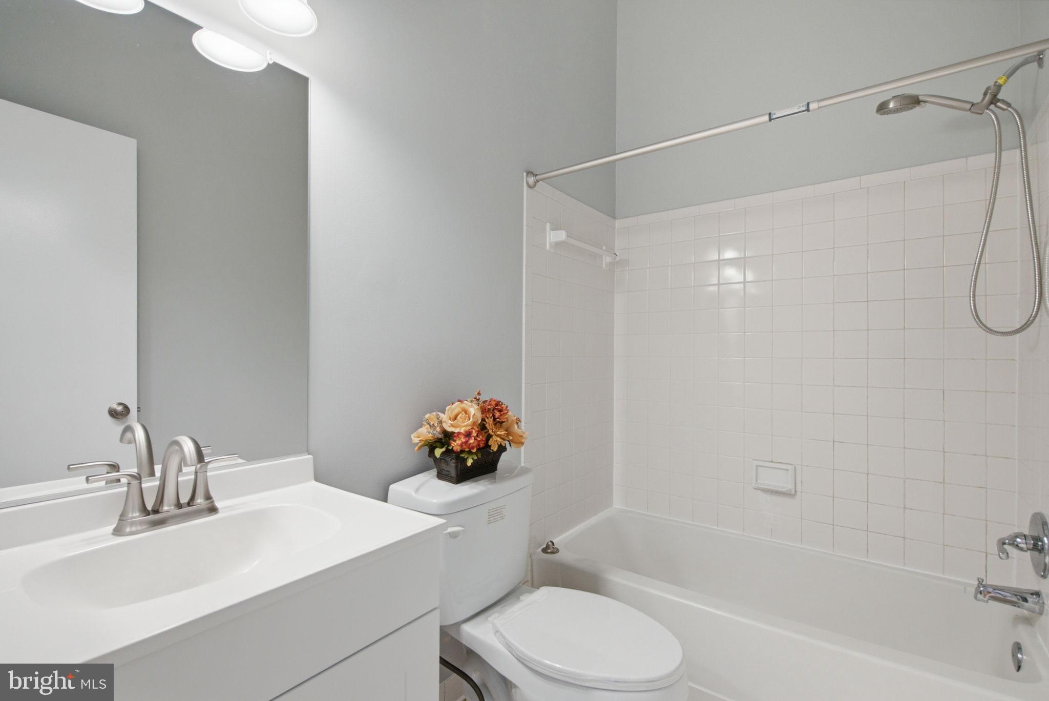 STONEBRIDGE - Residential