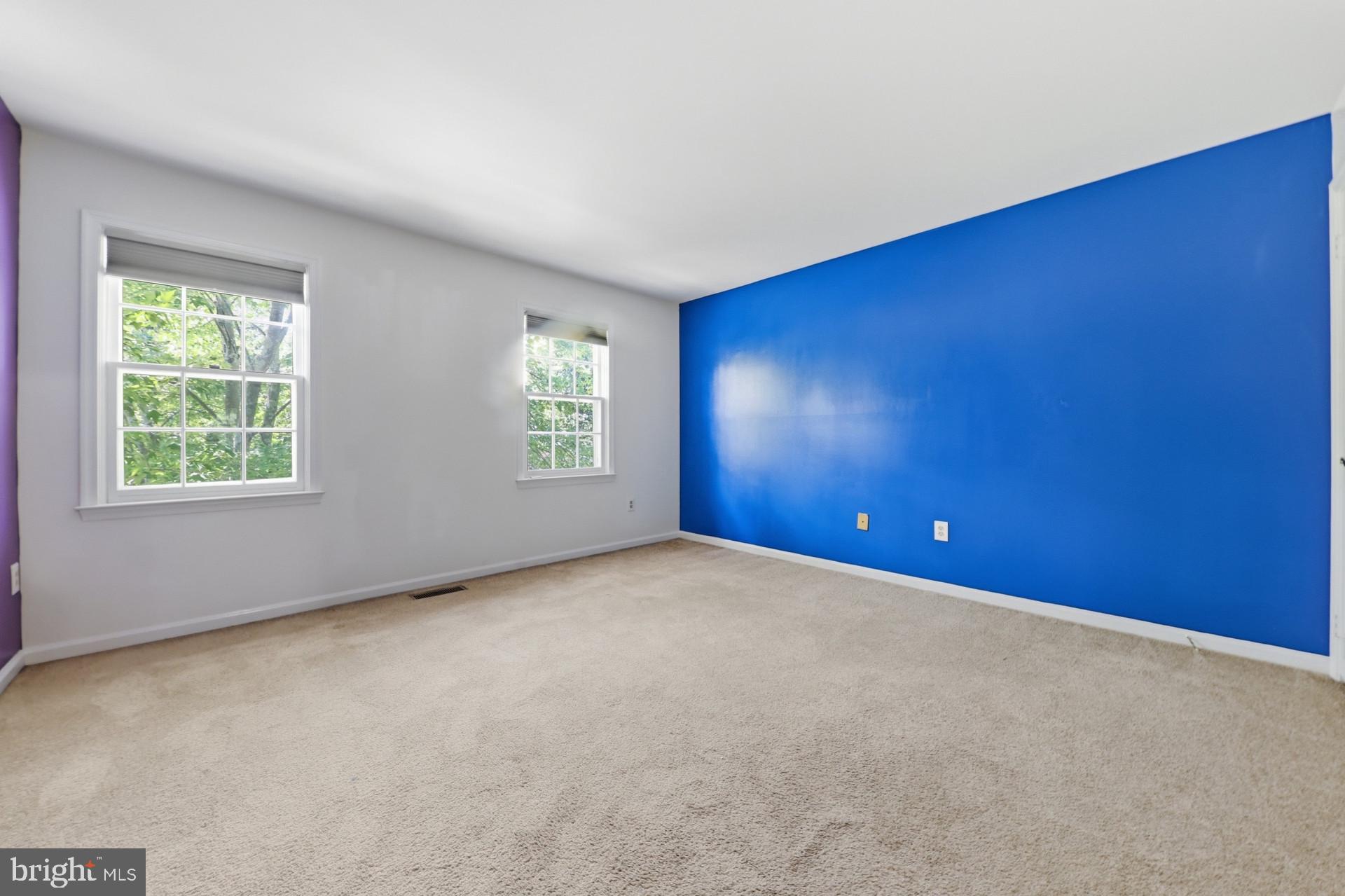 FOX HILLS - Residential