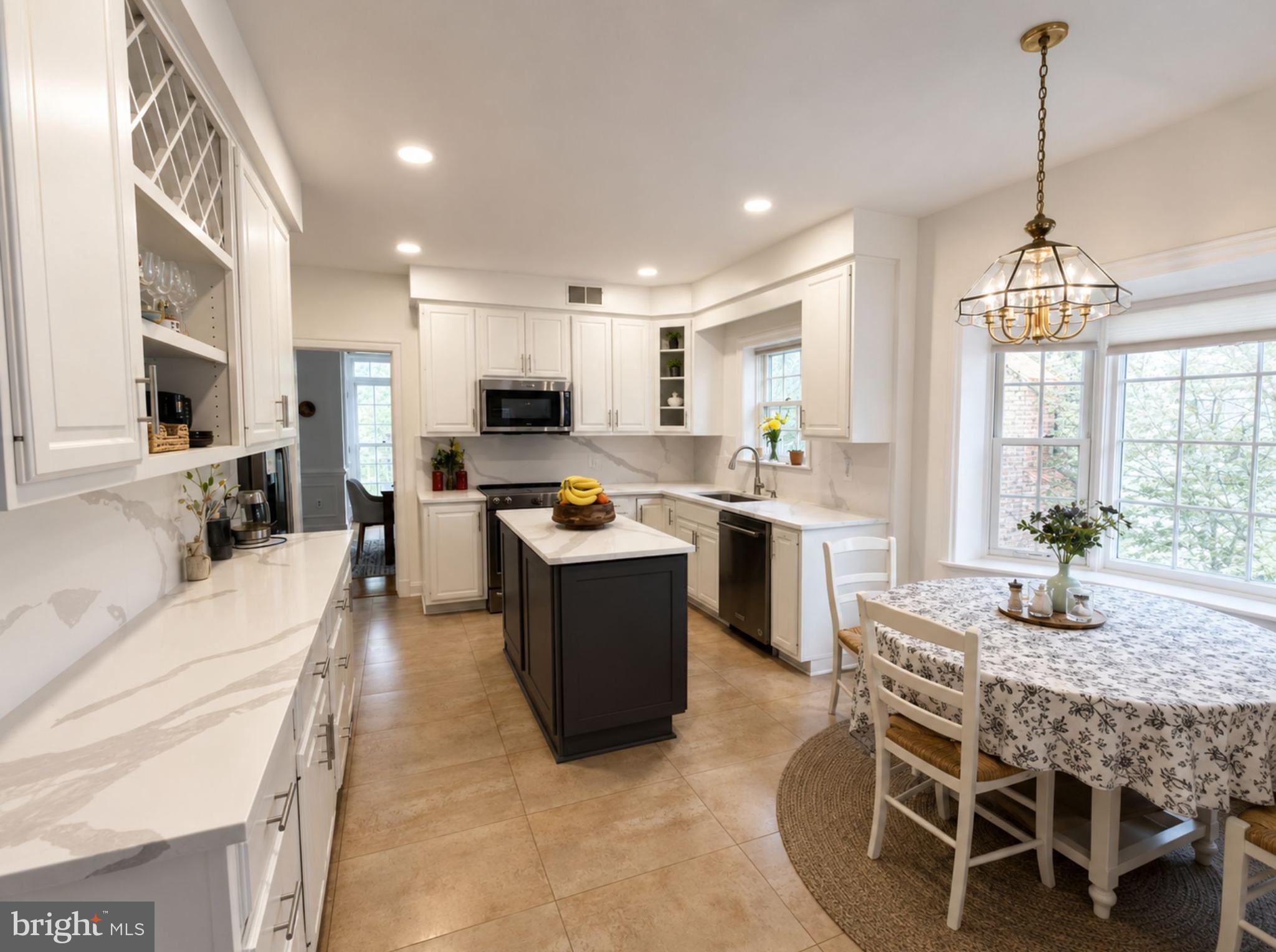 FOX HILLS - Residential