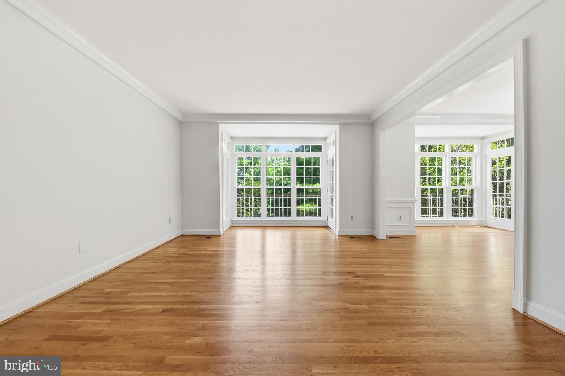 FOX HILLS - Residential