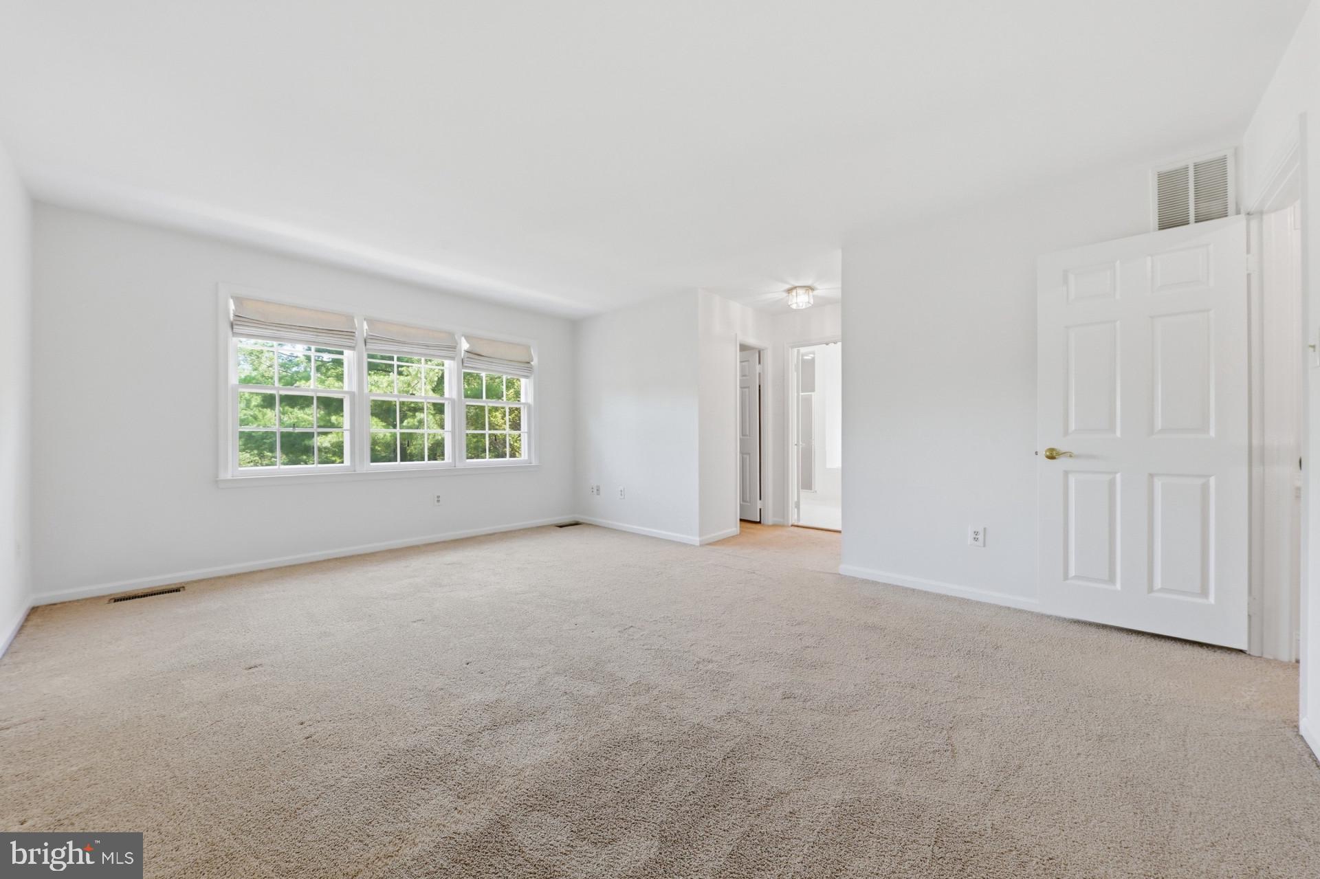 FOX HILLS - Residential