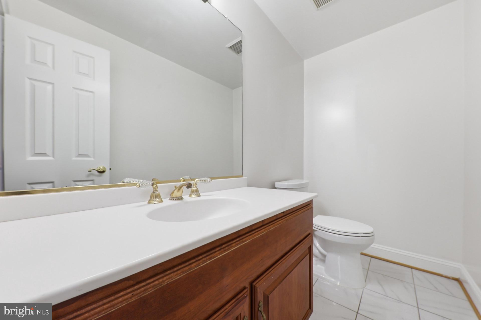 FOX HILLS - Residential