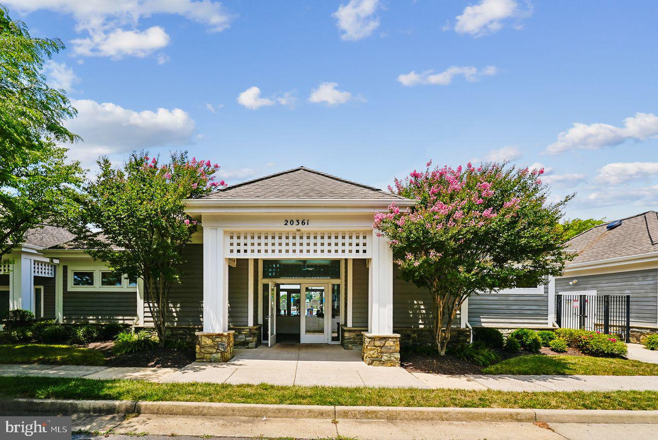 THE RIDGES @ BELMONT COUNTRY CLUB - Residential