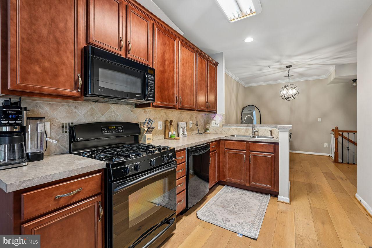 THE RIDGES @ BELMONT COUNTRY CLUB - Residential