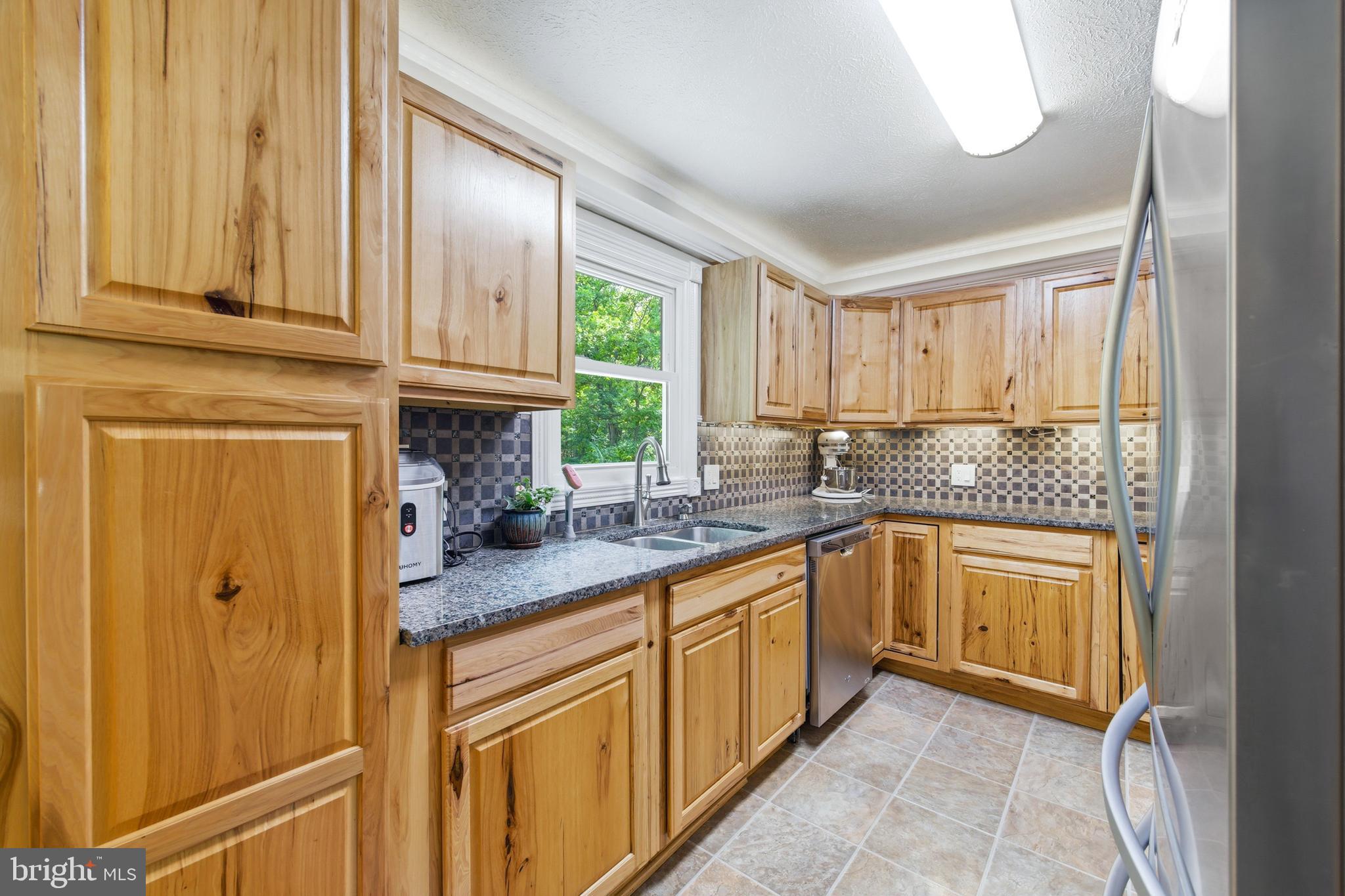 ARROWHEAD - Residential