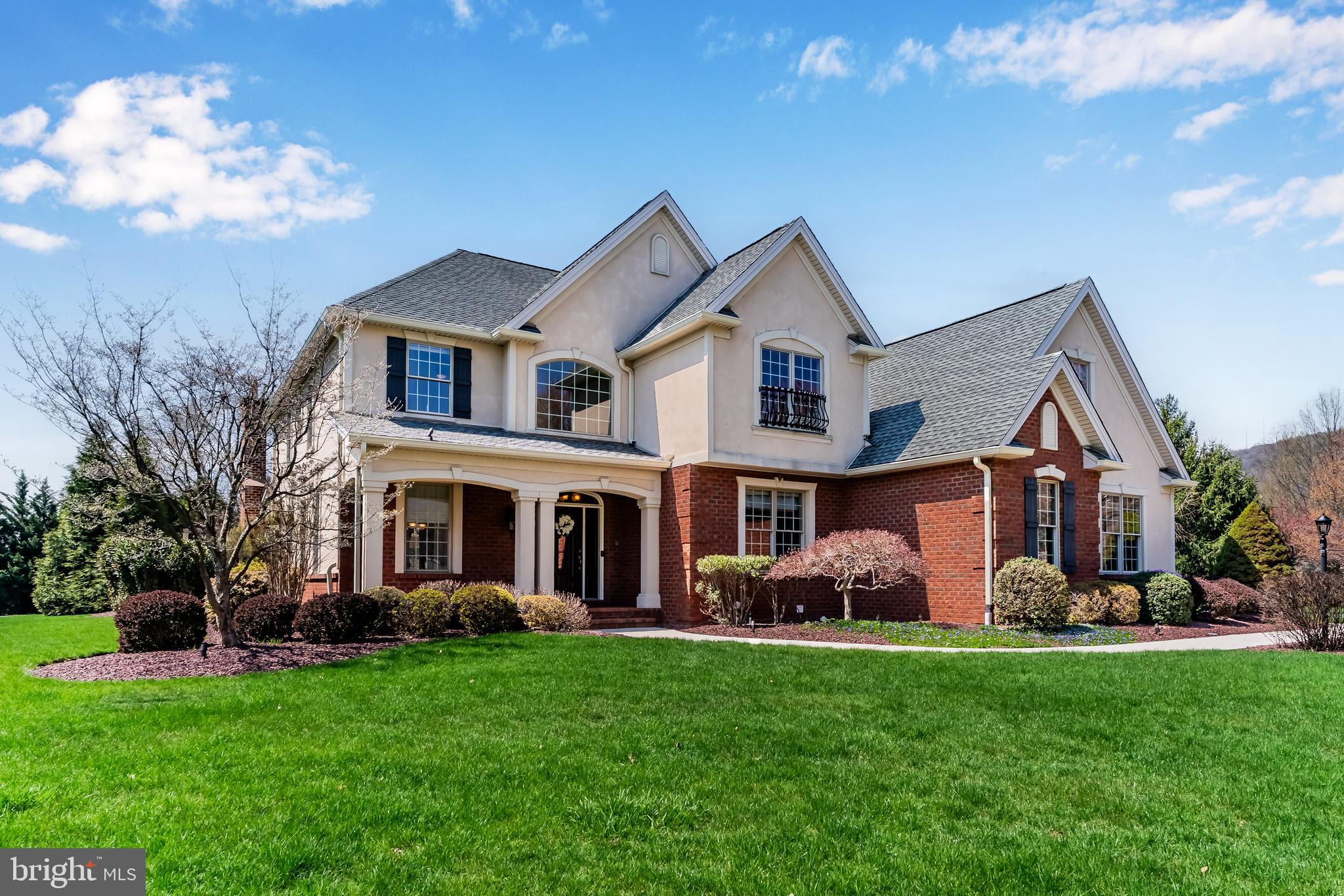WENTWORTH ESTATES - Residential