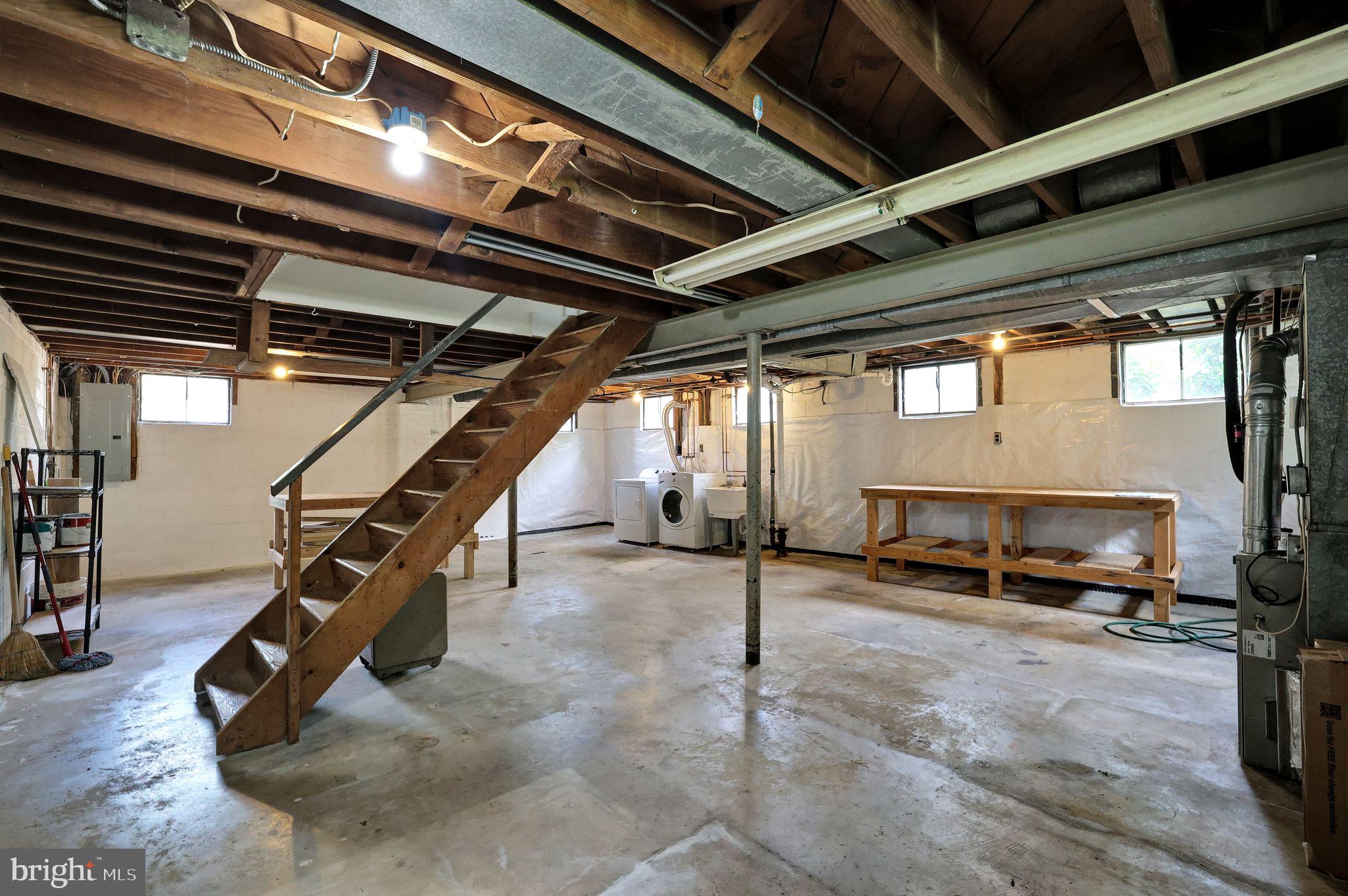 BERWYN PARK - Residential