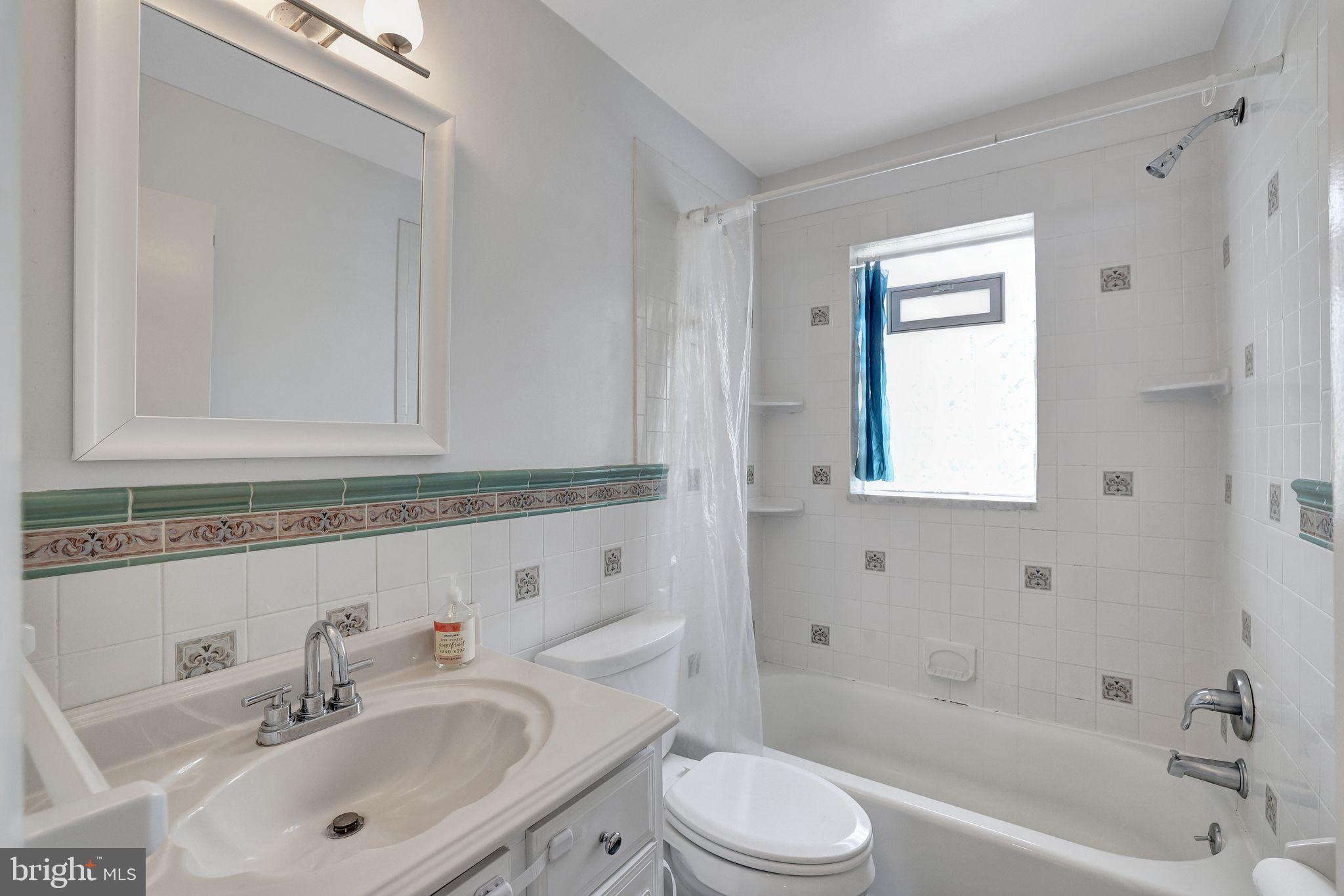 BERWYN PARK - Residential