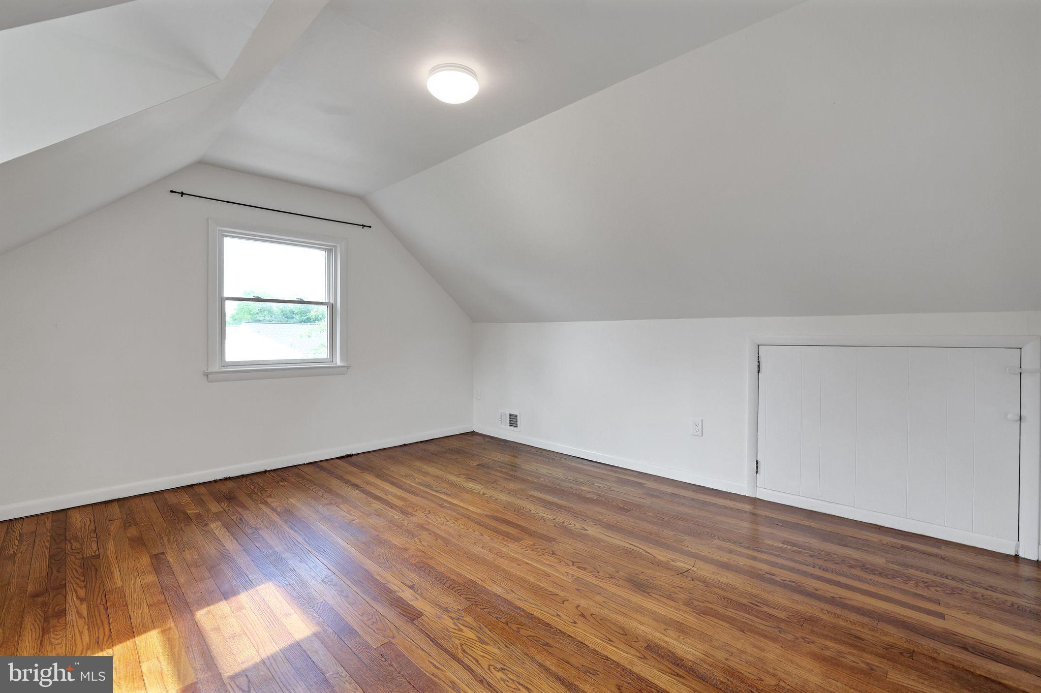 BERWYN PARK - Residential