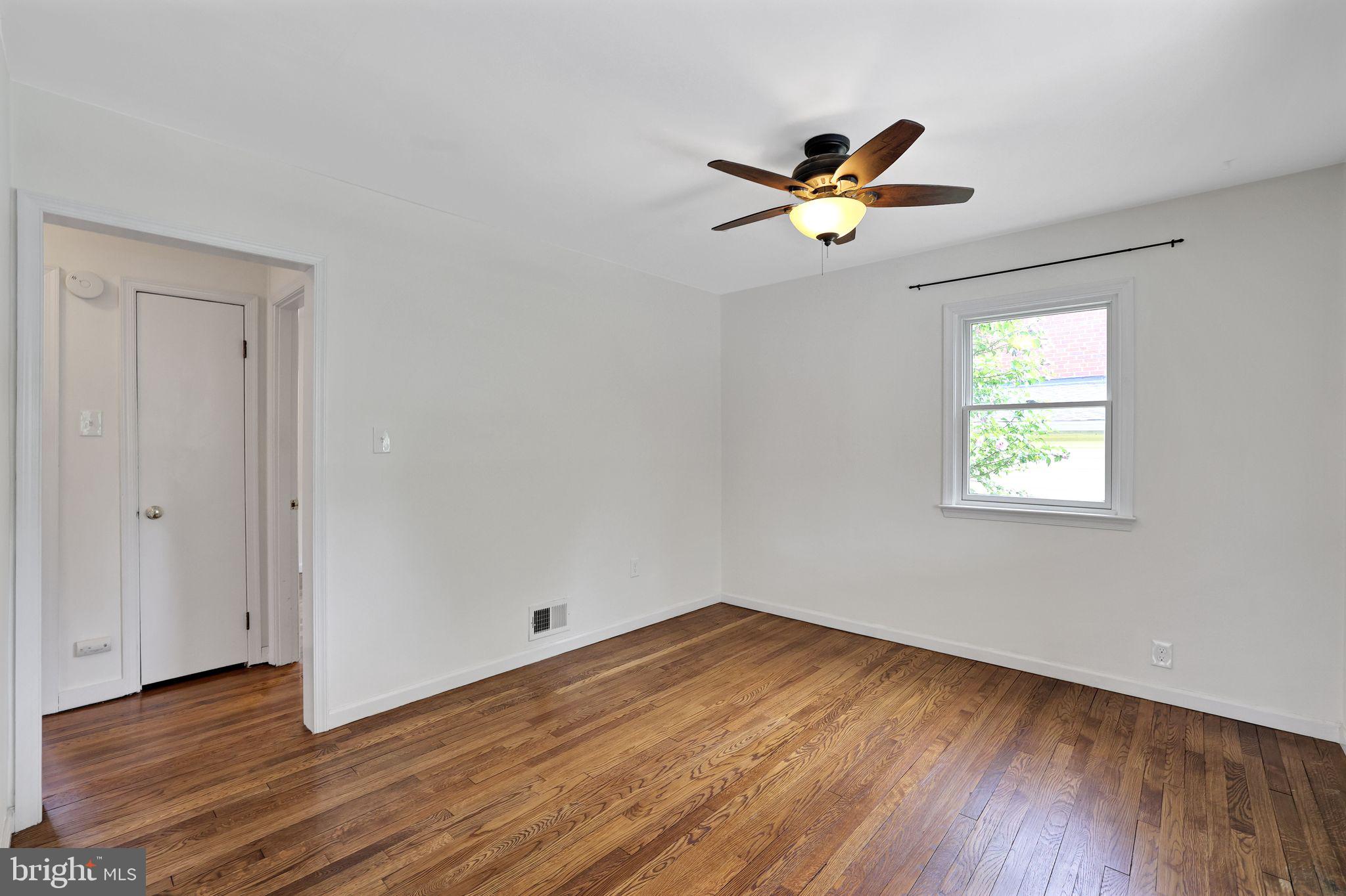 BERWYN PARK - Residential