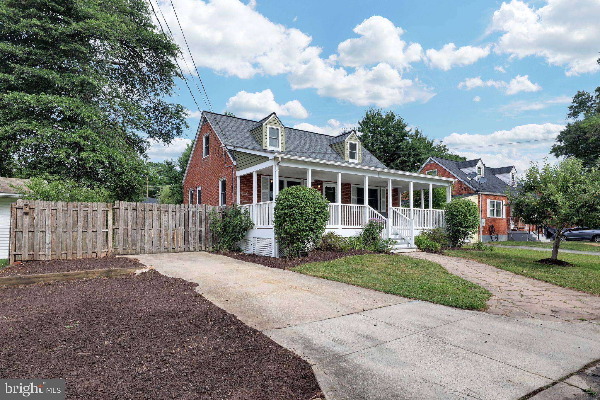 BERWYN PARK - Residential