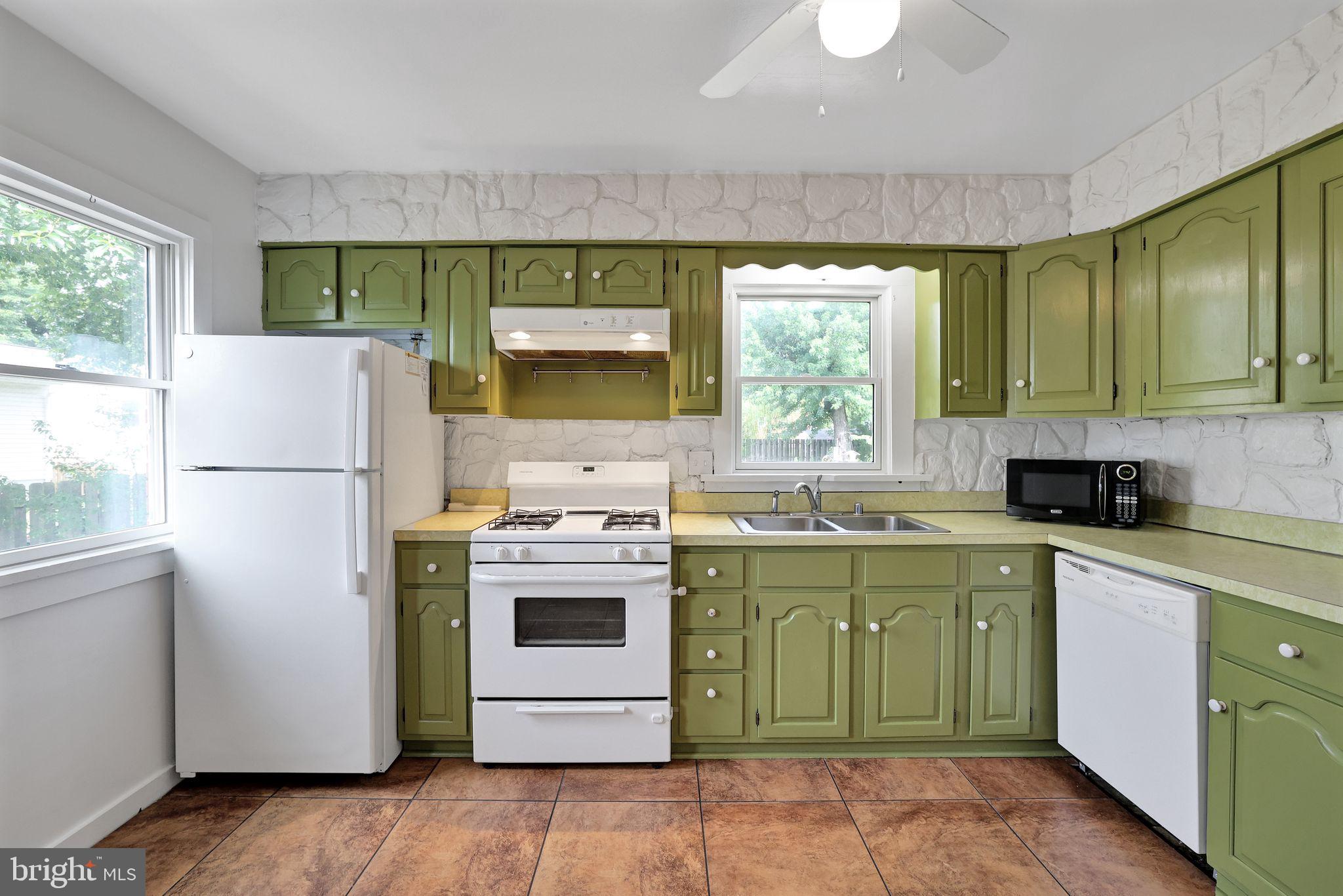 BERWYN PARK - Residential