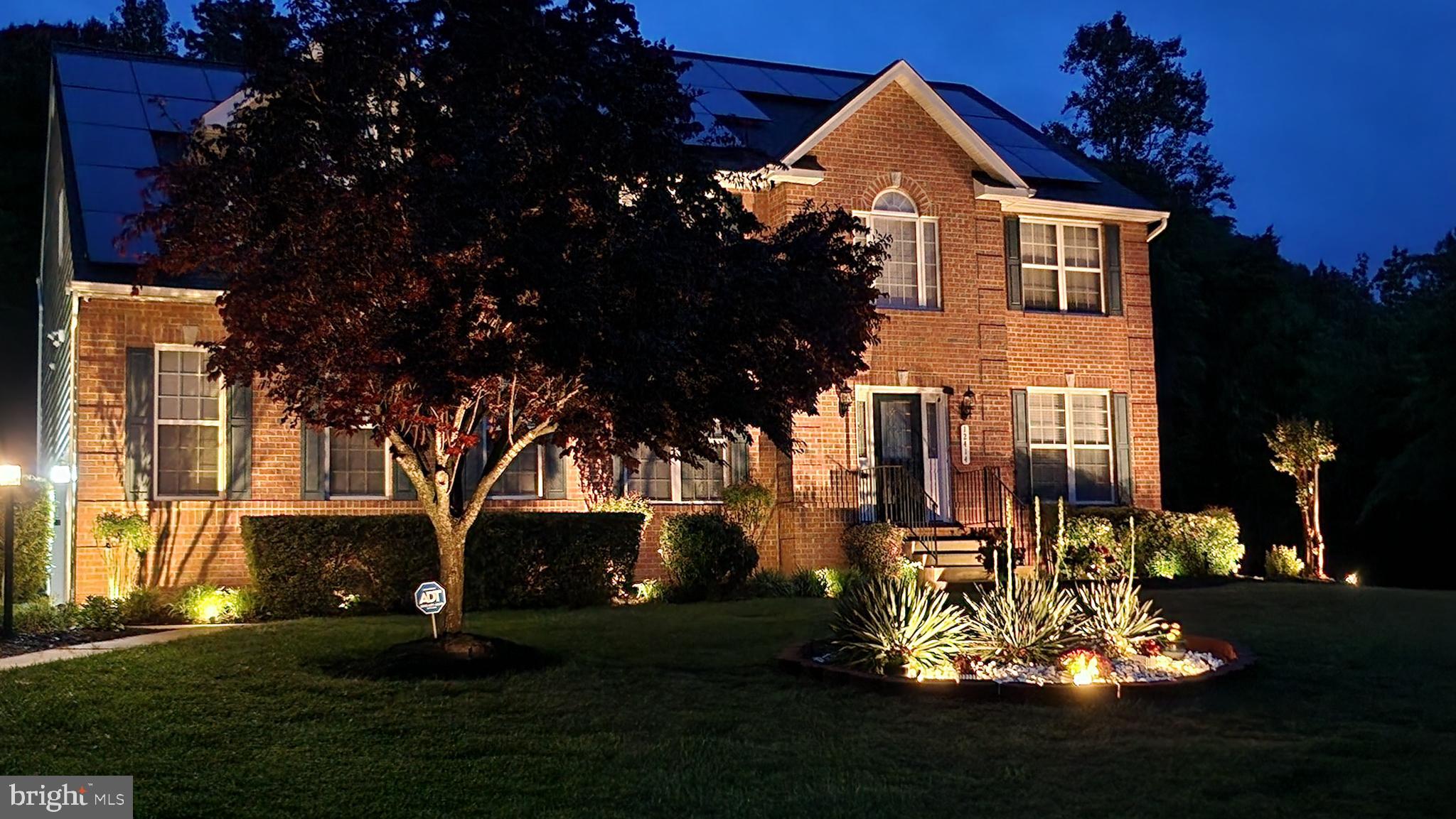 WHISPER CREEK - Residential