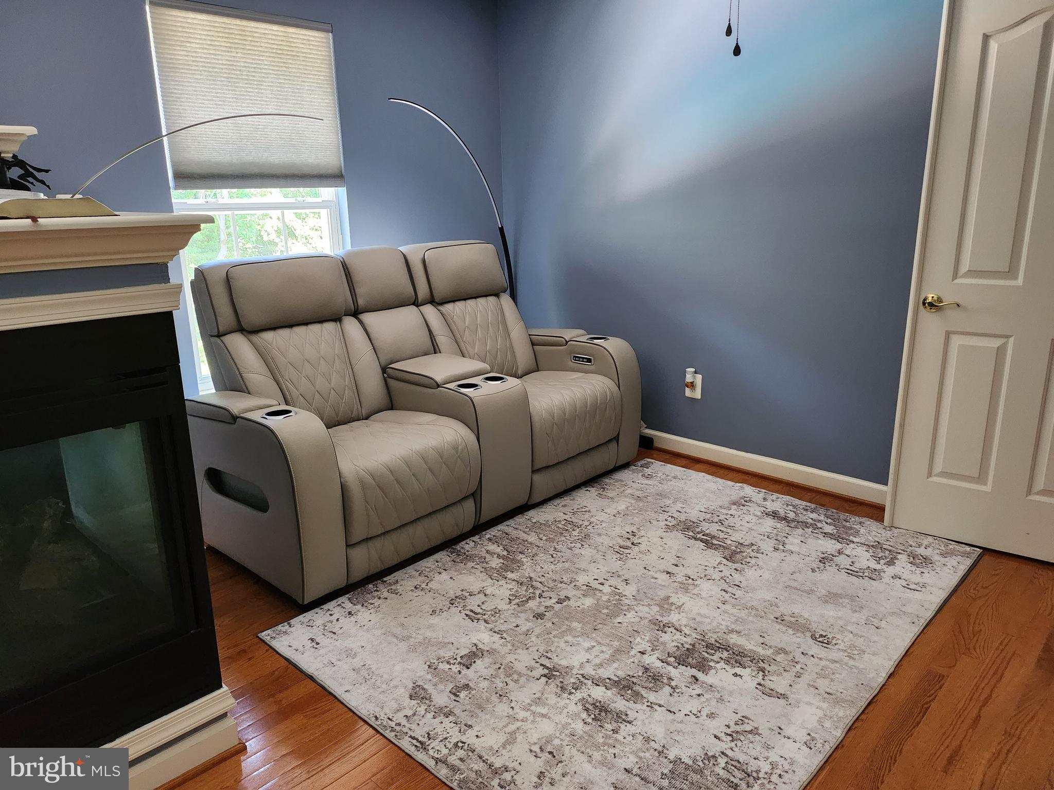 WHISPER CREEK - Residential