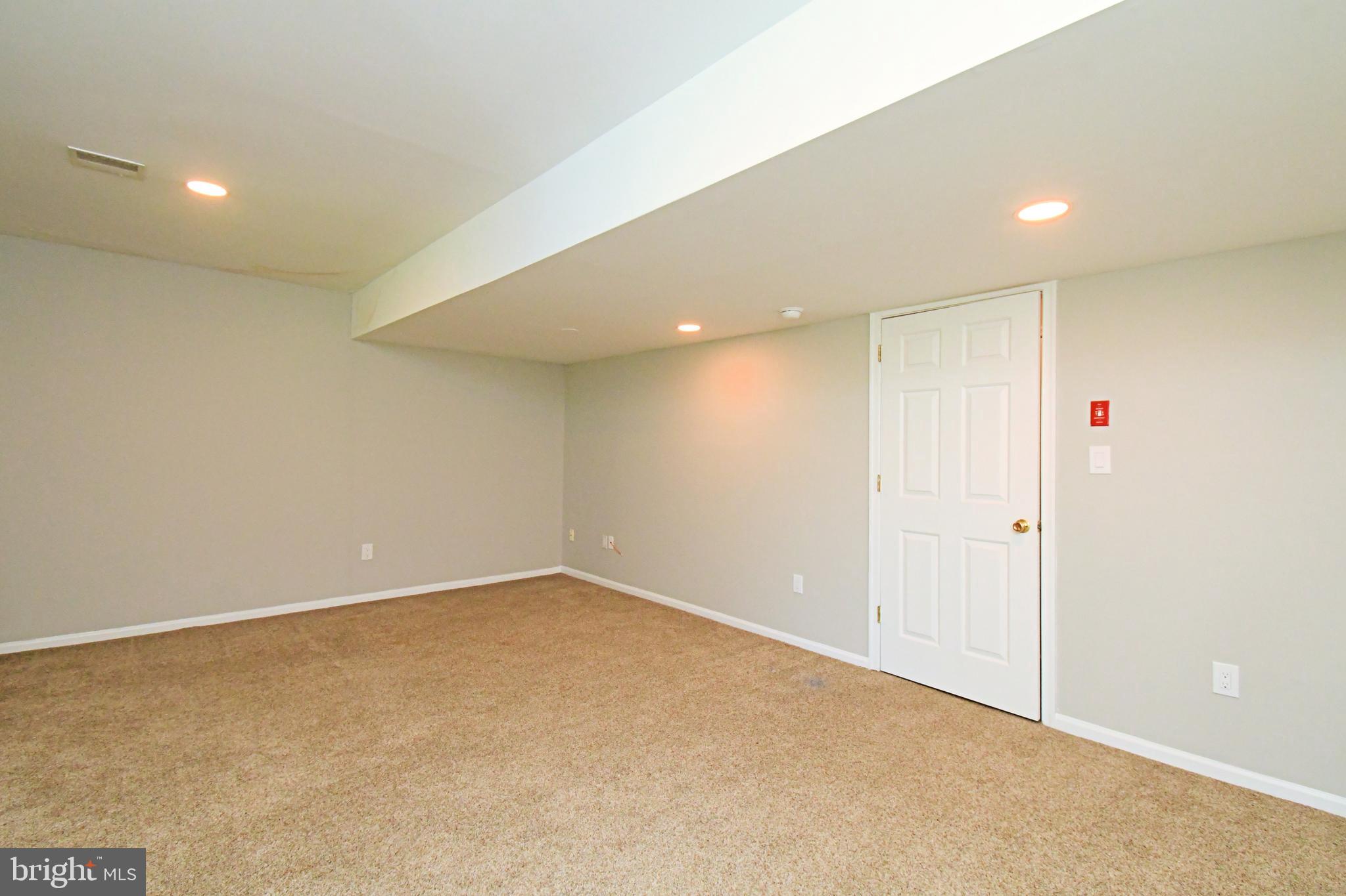 HUNT CLUB - Residential