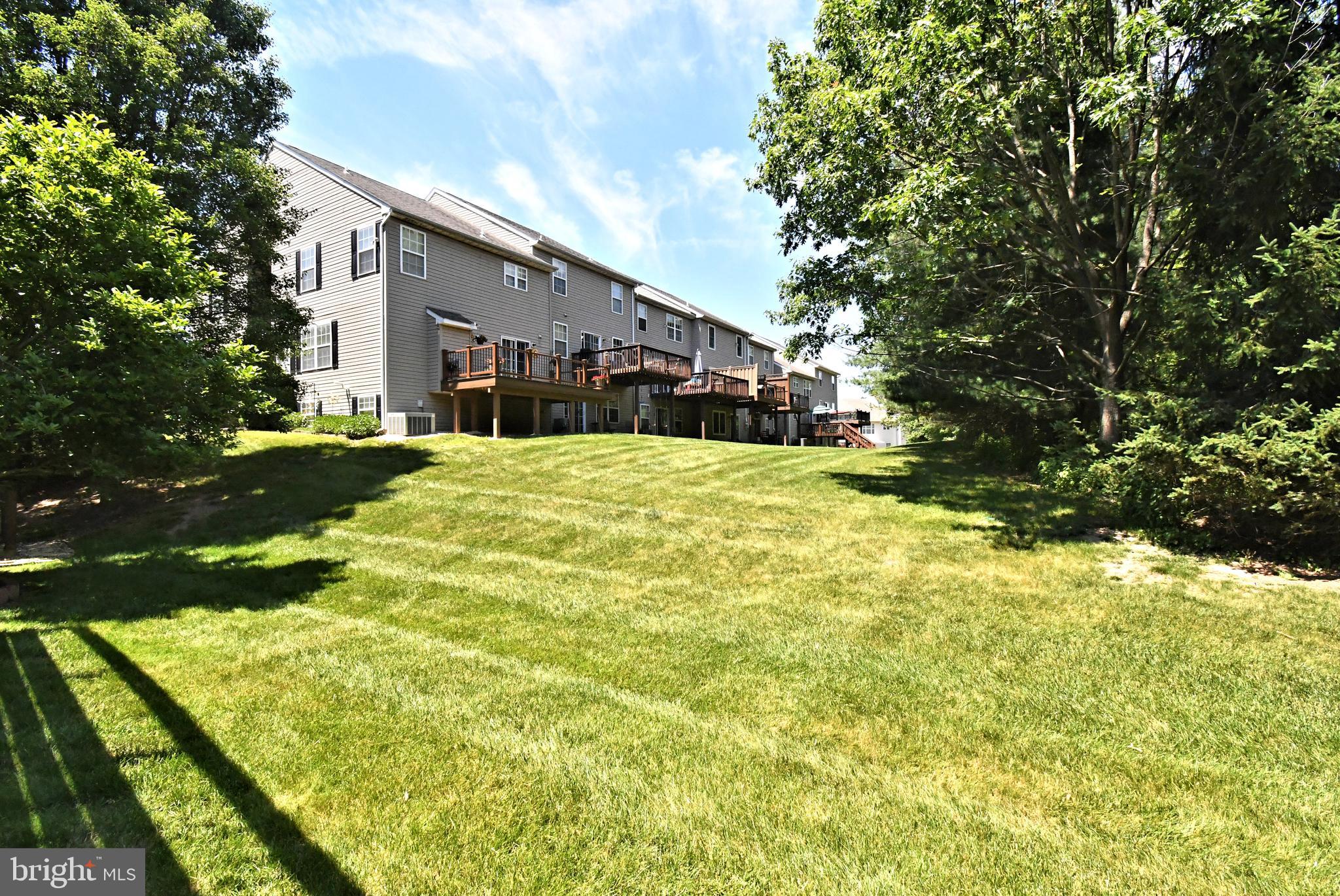 HUNT CLUB - Residential