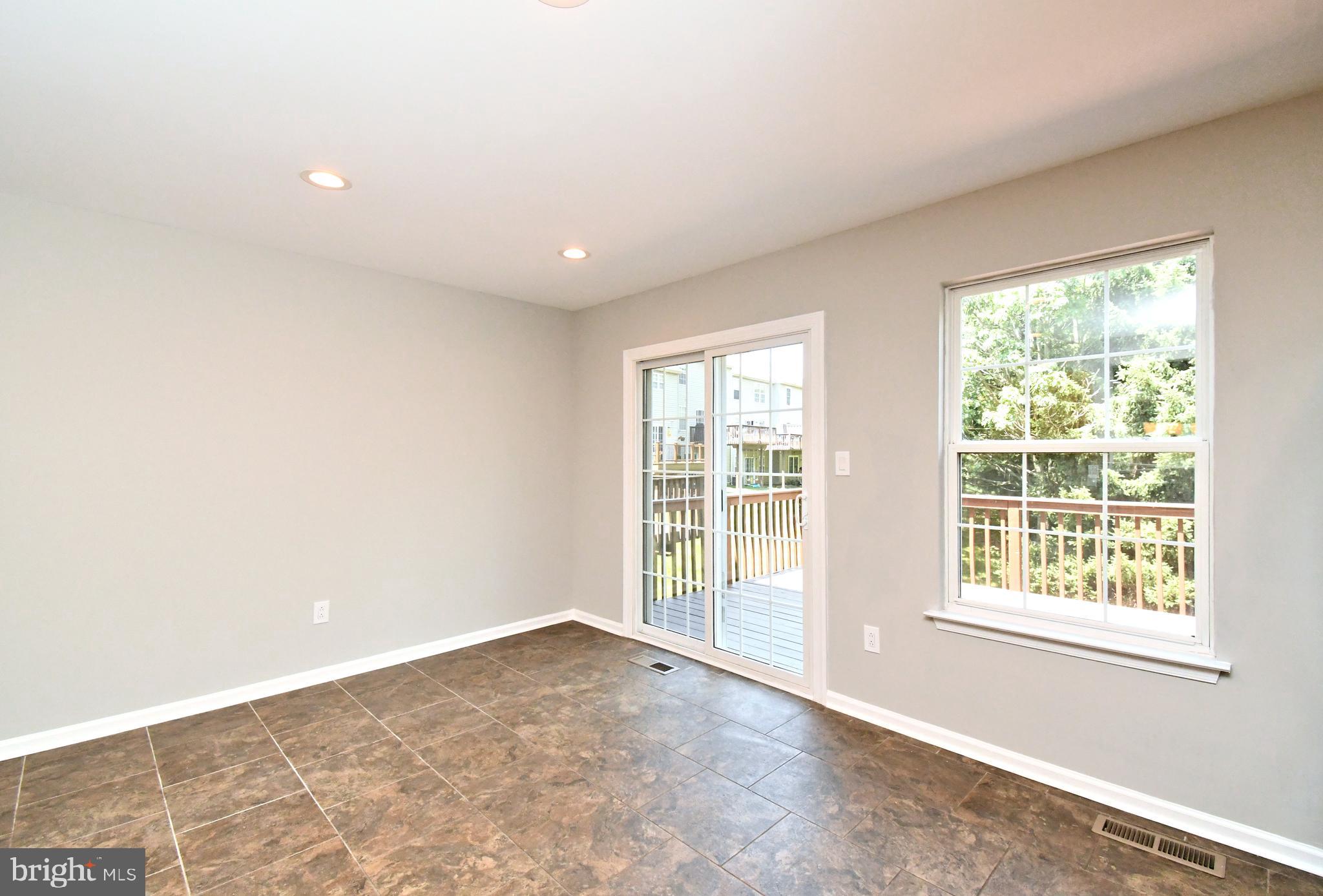 HUNT CLUB - Residential