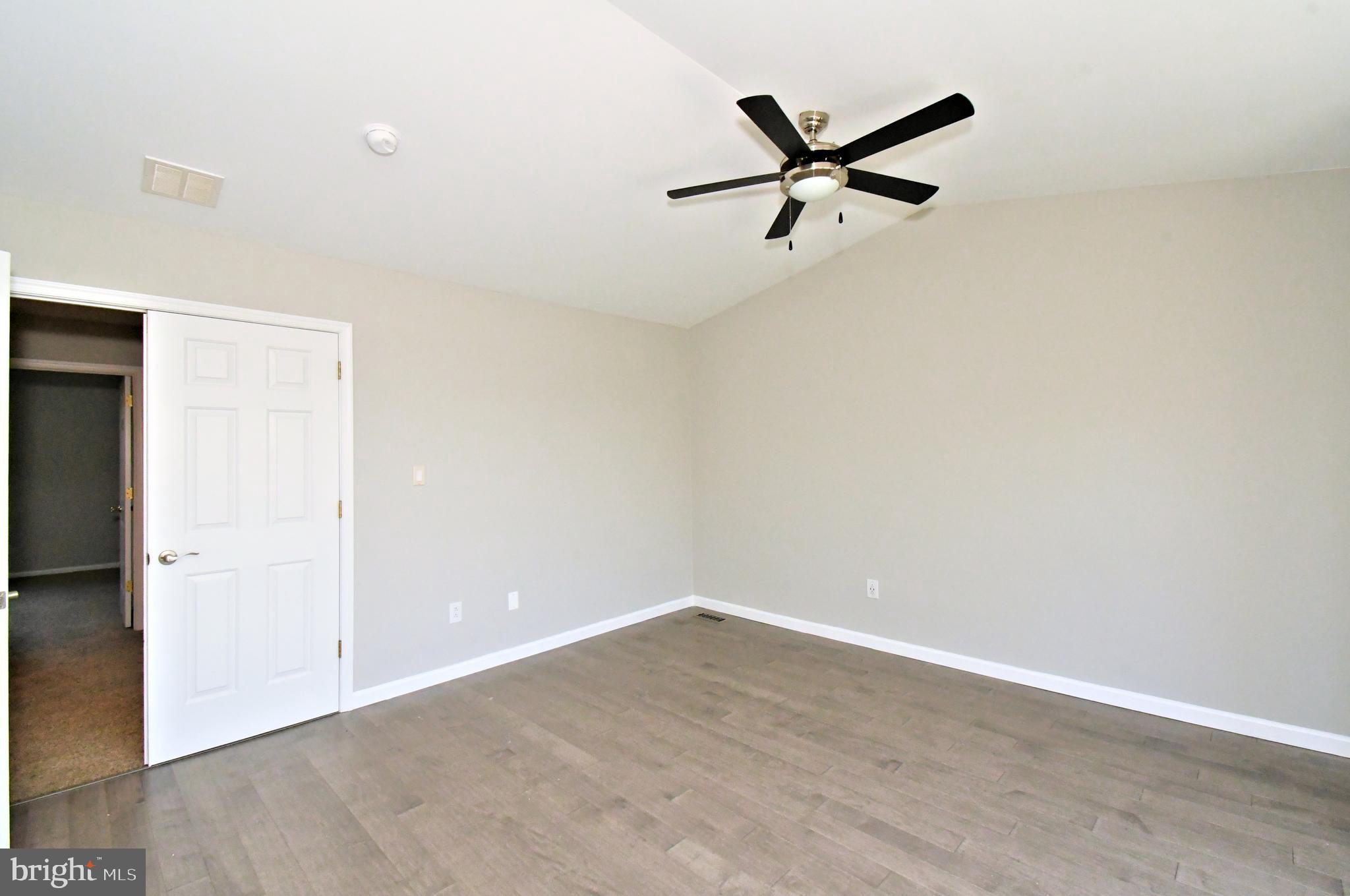 HUNT CLUB - Residential