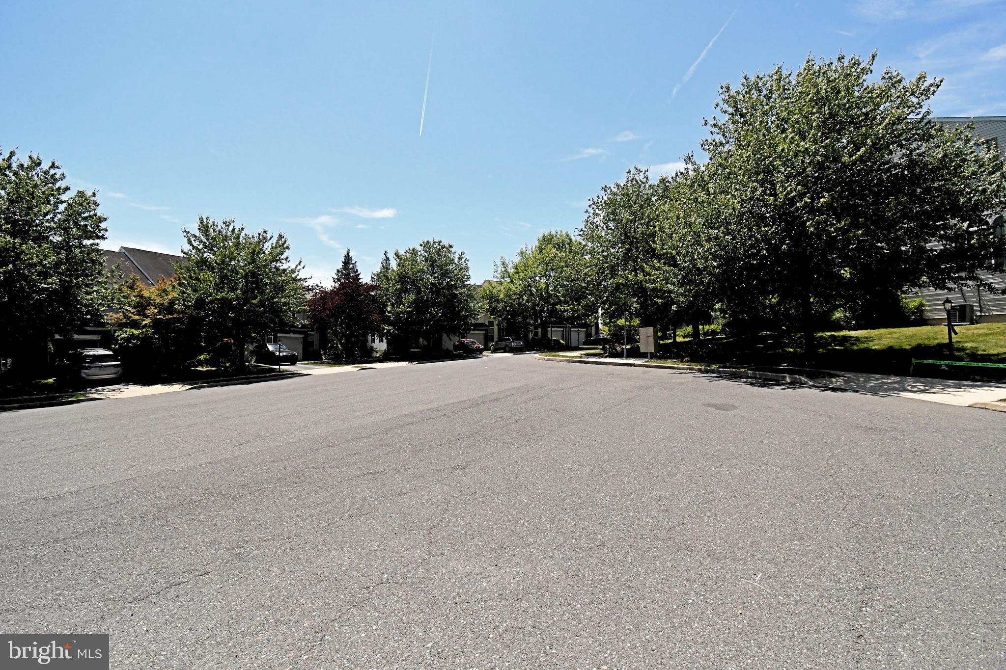HUNT CLUB - Residential