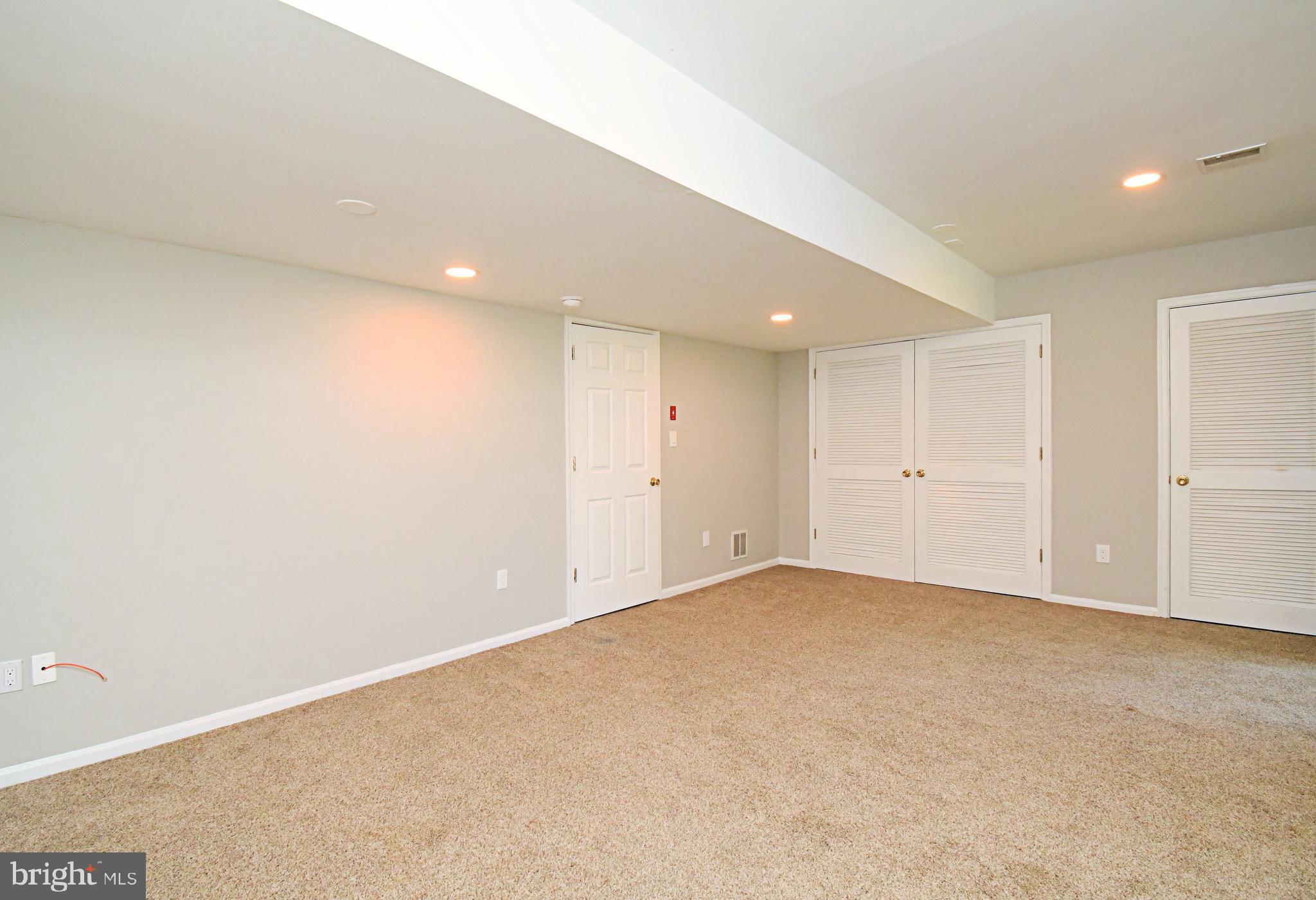 HUNT CLUB - Residential