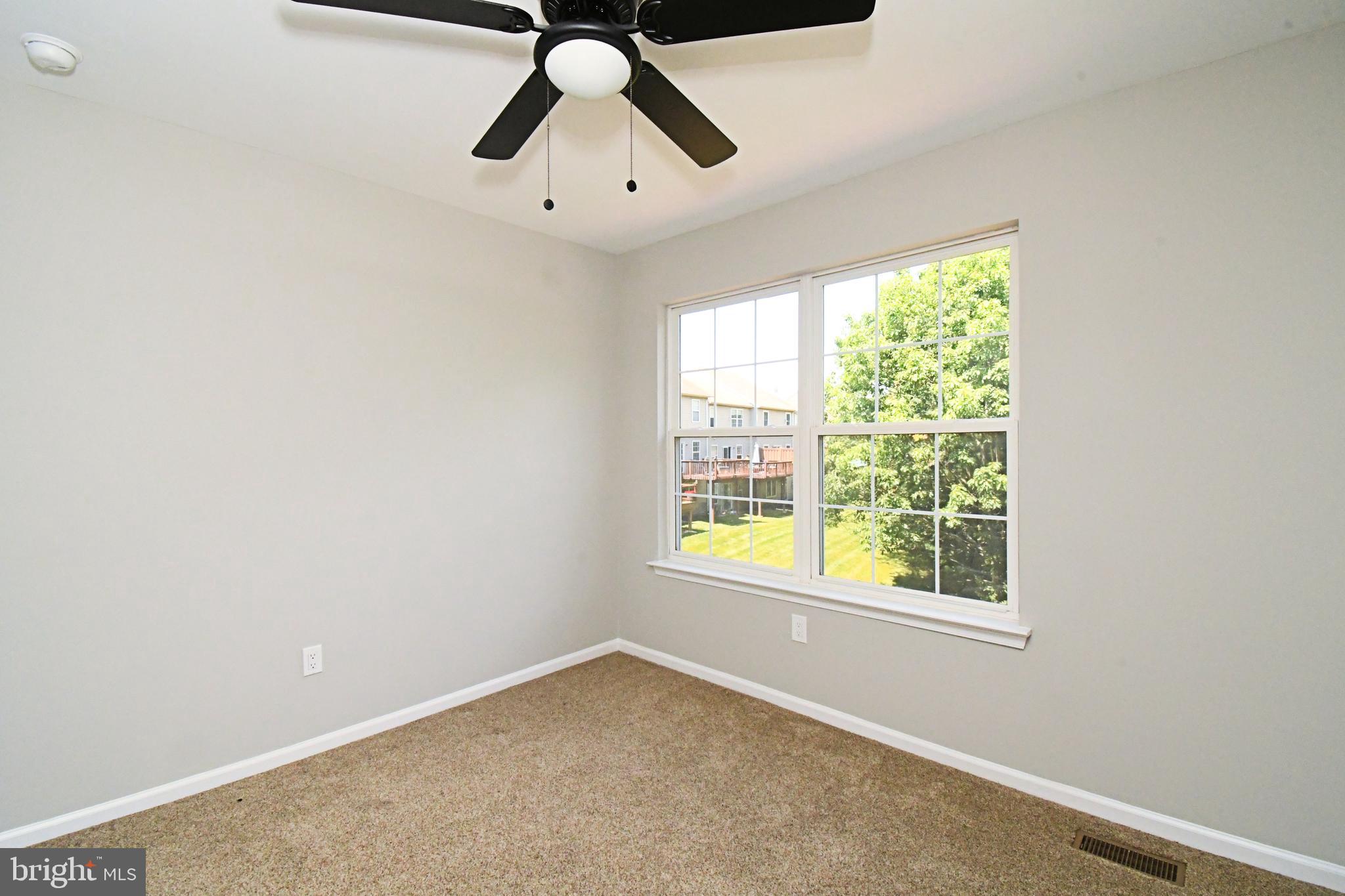 HUNT CLUB - Residential