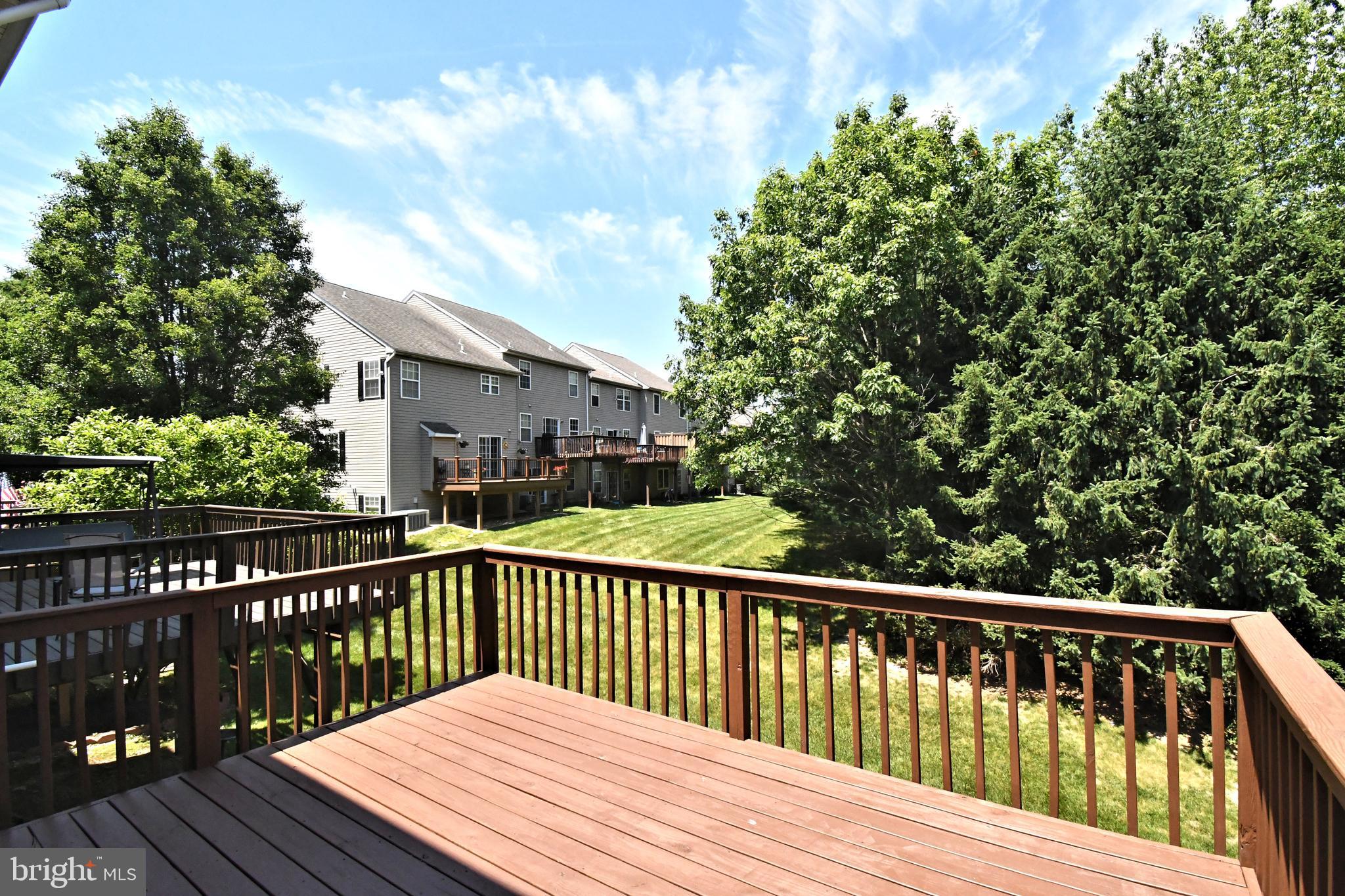 HUNT CLUB - Residential