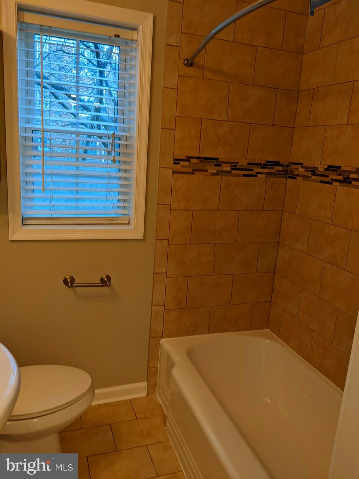 BELLE VIEW - Residential Lease