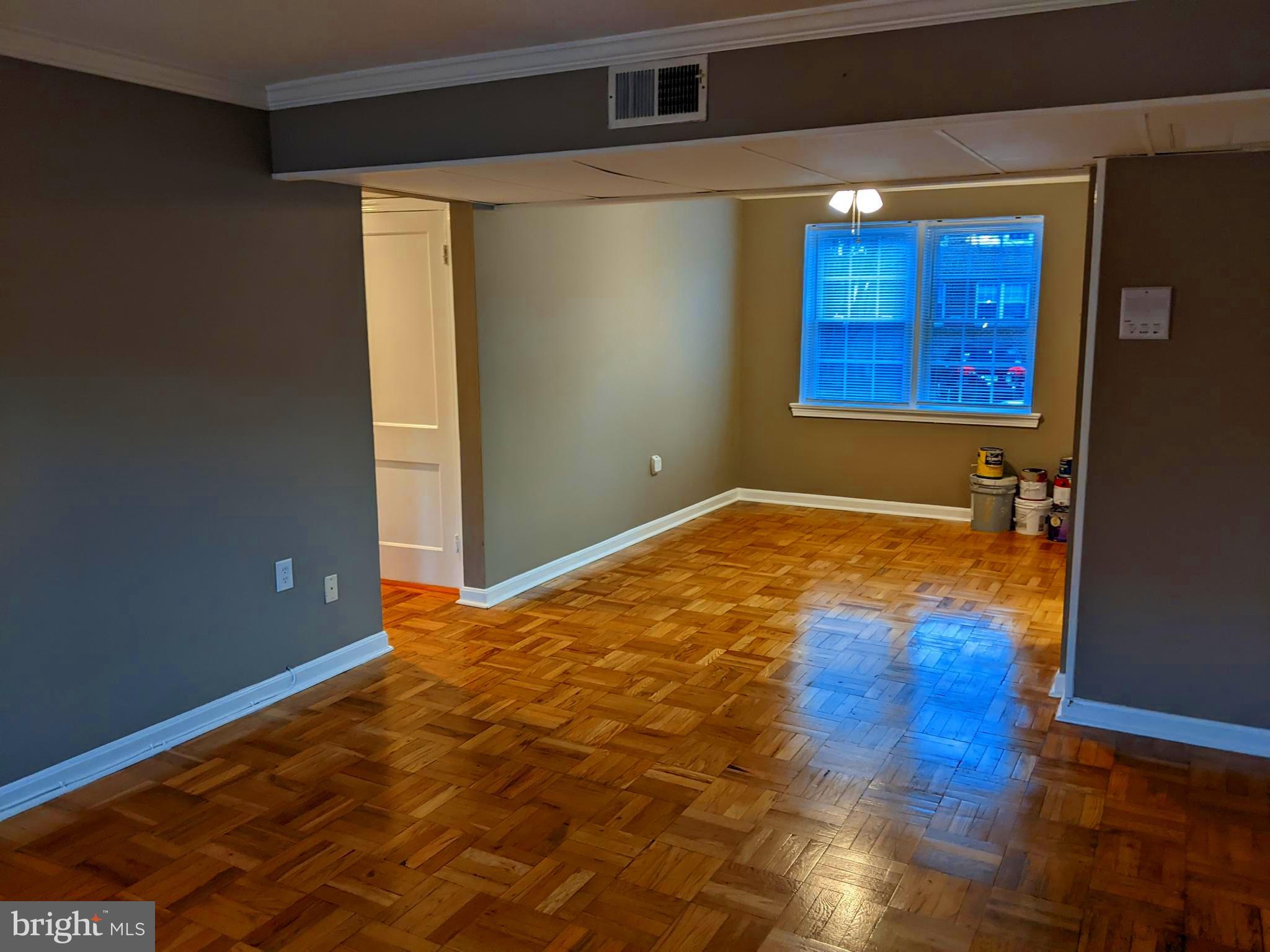 BELLE VIEW - Residential Lease