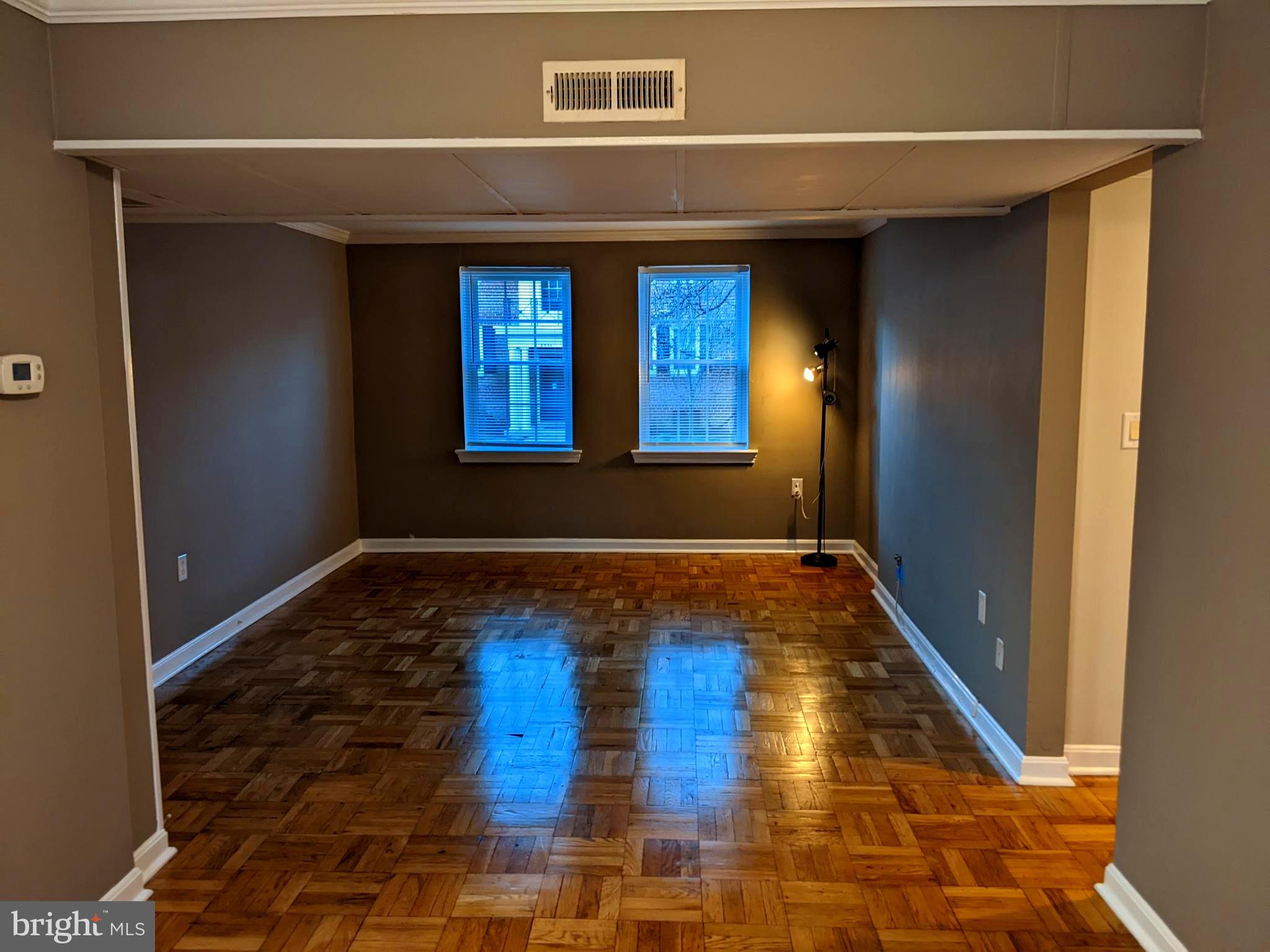 BELLE VIEW - Residential Lease