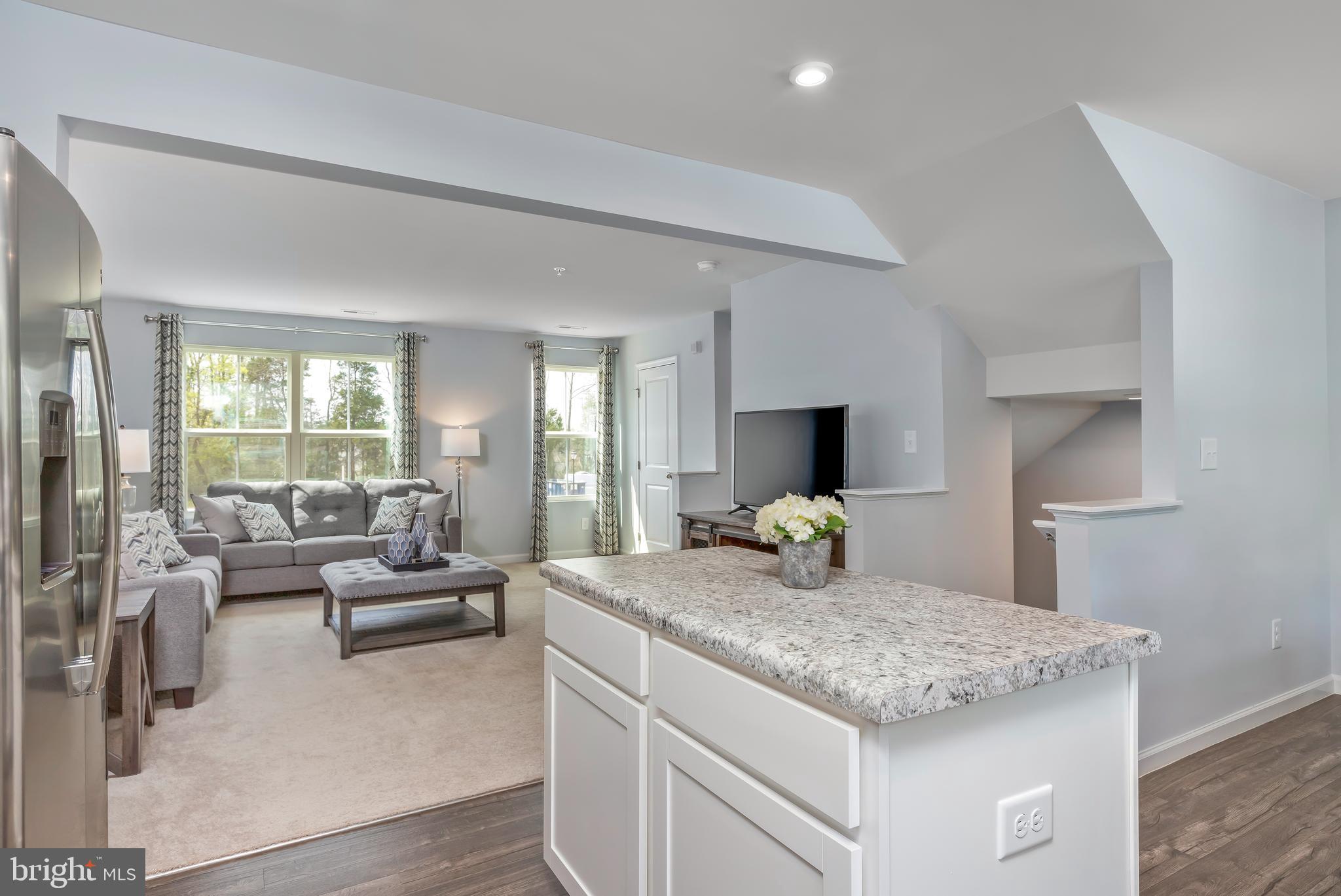 THE LAKES AT MARTINSBURG - Residential