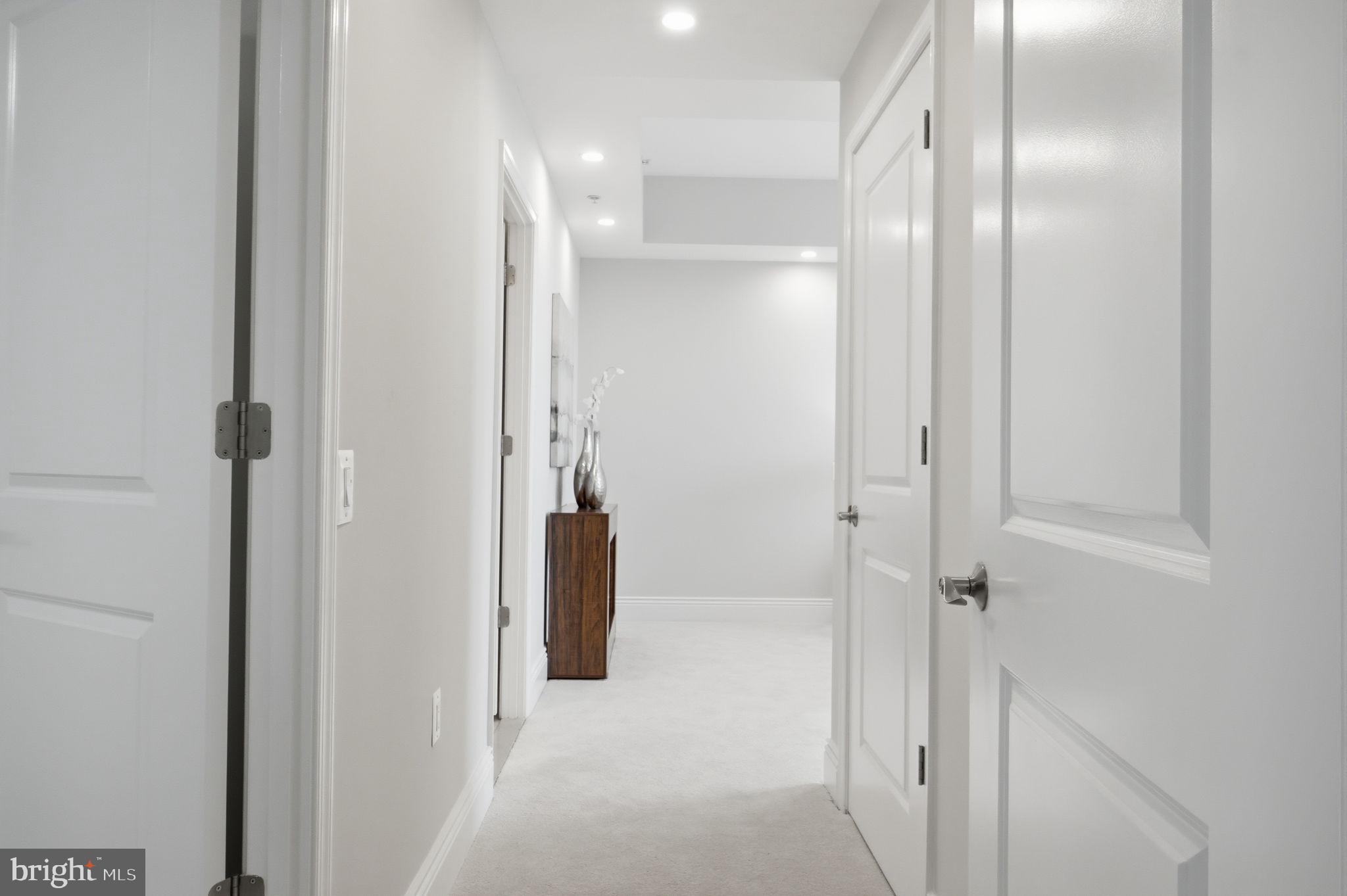 MIDTOWN AT RESTON TOWN CENTER - Residential