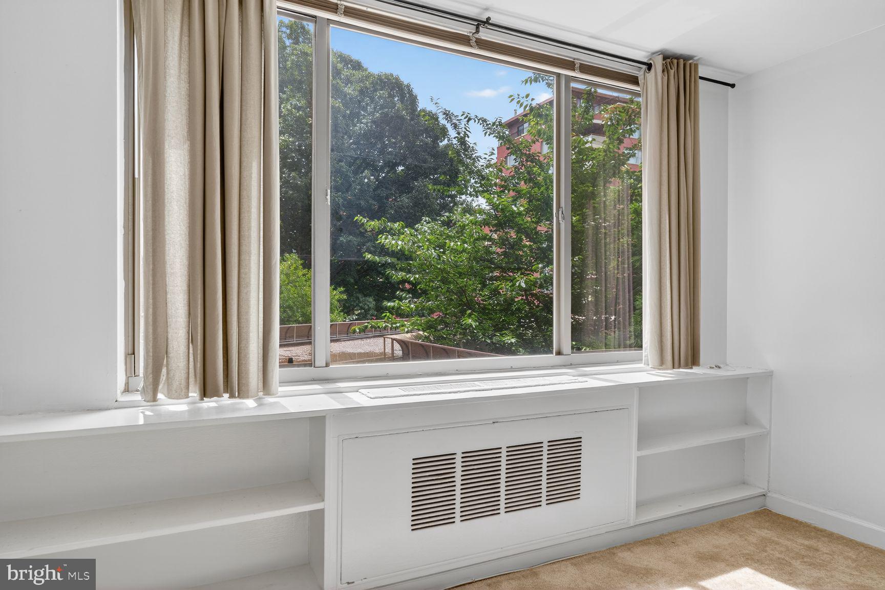 AVAILABLE TO TOUR MAY 28TH. OPEN HOUSES MAY 30TH & 31ST 1PM TO 4PM EACH DAY. Prime Studio + Garage Parking in a Can’t-Miss Location
Here’s your chance to own the largest and rarest studio layout in the community—complete with an eat-in kitchen, walk-in closet (in addition to two other closets), and a sun-drenched picture window that floods the space with natural light.
And that’s just the beginning.
You’re not just buying a unit. You’re also getting a highly coveted garage parking space. And to top it all off, you're in one of the best locations in all of the DMV—a 5-min walk to the Metro with shops, grocery, restaurants, and all essentials within a 5-10 min walk.
This unit is perfect for investors who want turnkey + location + upside.
This unit is perfect for people who want a pied-a-terre during weekdays so that they are close to work.
This unit is perfect for the professional who wants their own slice of DC and values a bargain.
This unit is perfect for the grad student who wants to be close to school while still having their own space.
Units like this rarely hit the market, and when they do, they move fast.
Ready to see numbers or schedule a private tour?
Send a message or call now. The market is already paying attention.