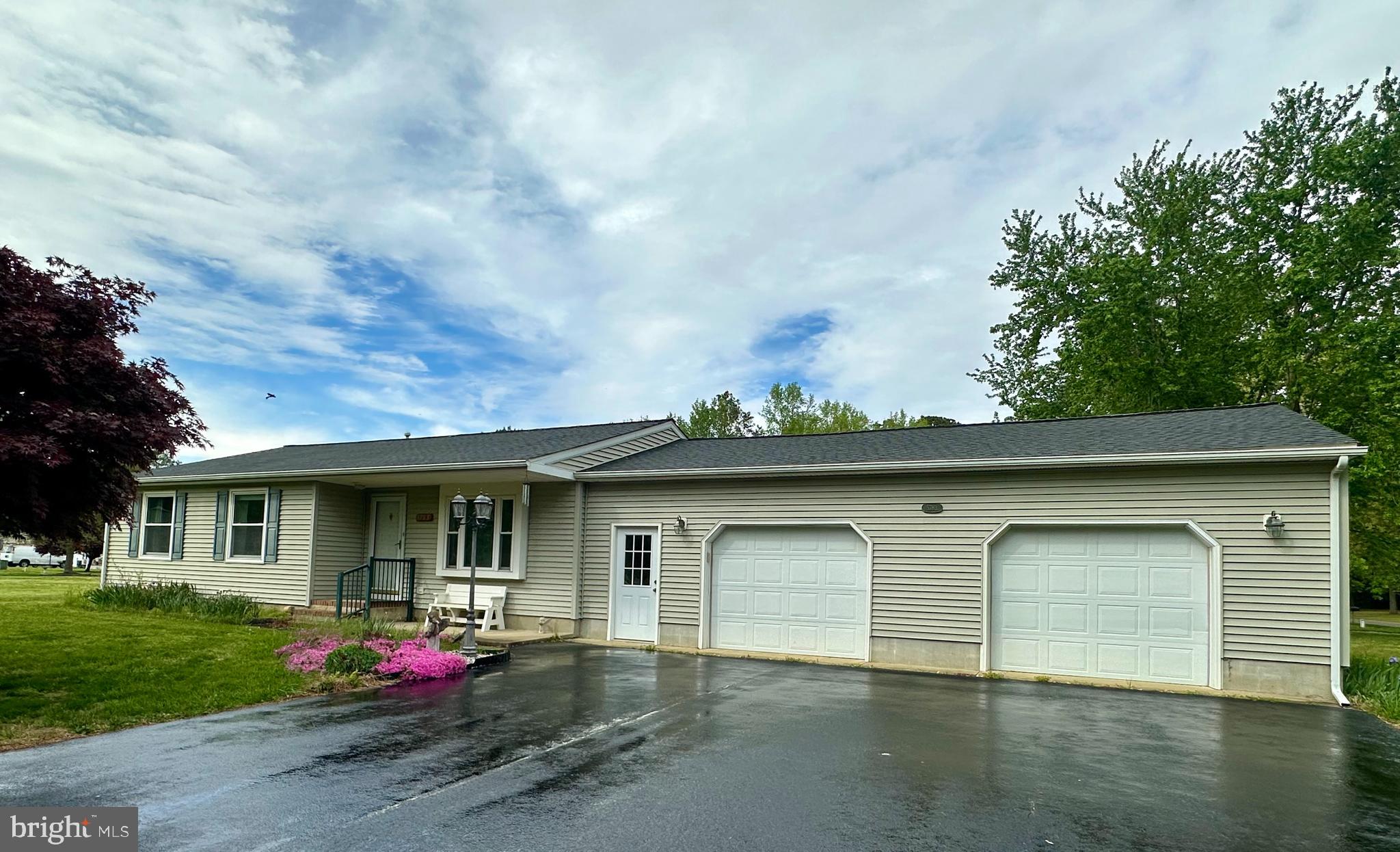 MT HERMON MANOR - Residential