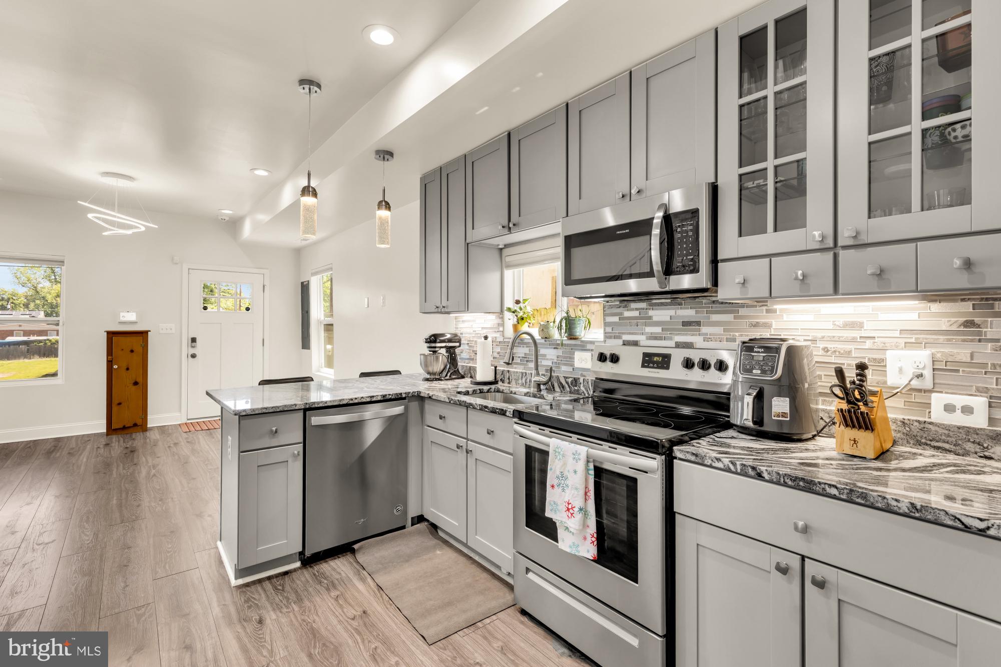 FAIRMOUNT HEIGHTS - Residential